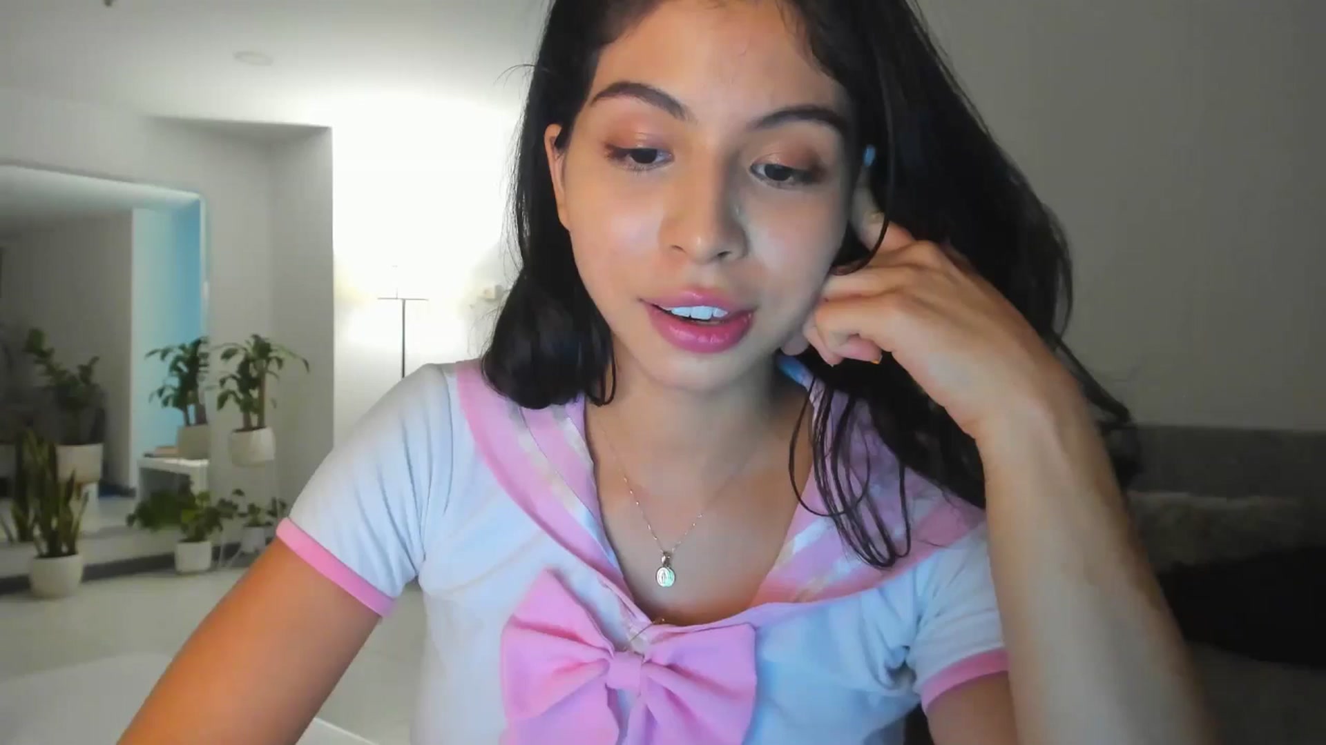 Gallery image thumbnail from Nana_Belle's myfreecams stream on, 05/04/2024, 24:41 image 7 of 20