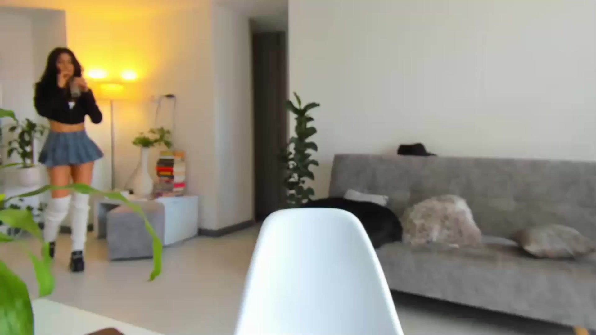 Gallery image thumbnail from Nana_Belle's myfreecams stream on, 05/06/2024, 21:37 image 15 of 20