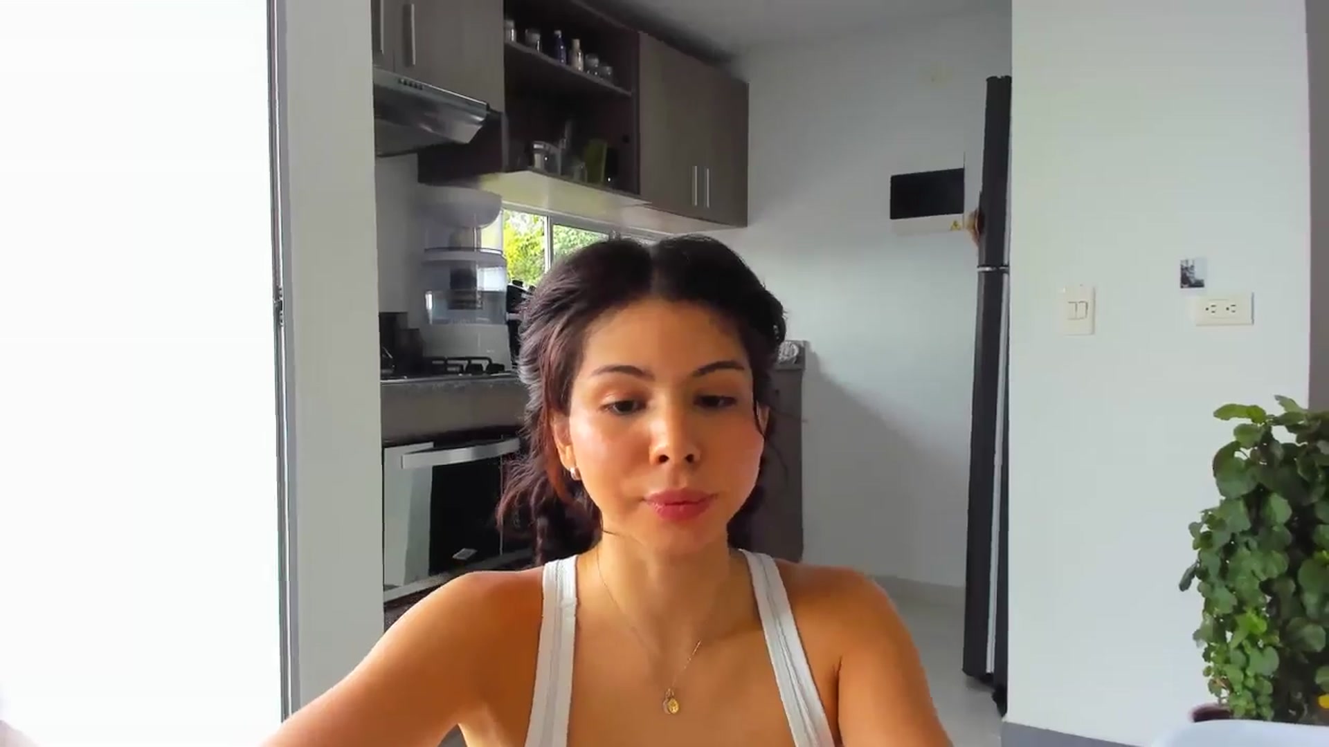 Gallery image thumbnail from Nana_Belle's myfreecams stream on, 06/23/2024, 18:36 image 17 of 20