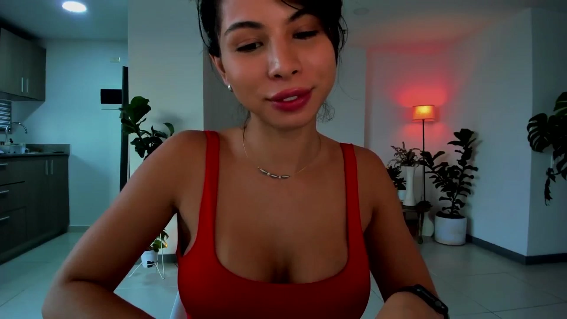 Gallery image thumbnail from Nana_Belle's myfreecams stream on, 08/07/2024, 23:10 image 17 of 20