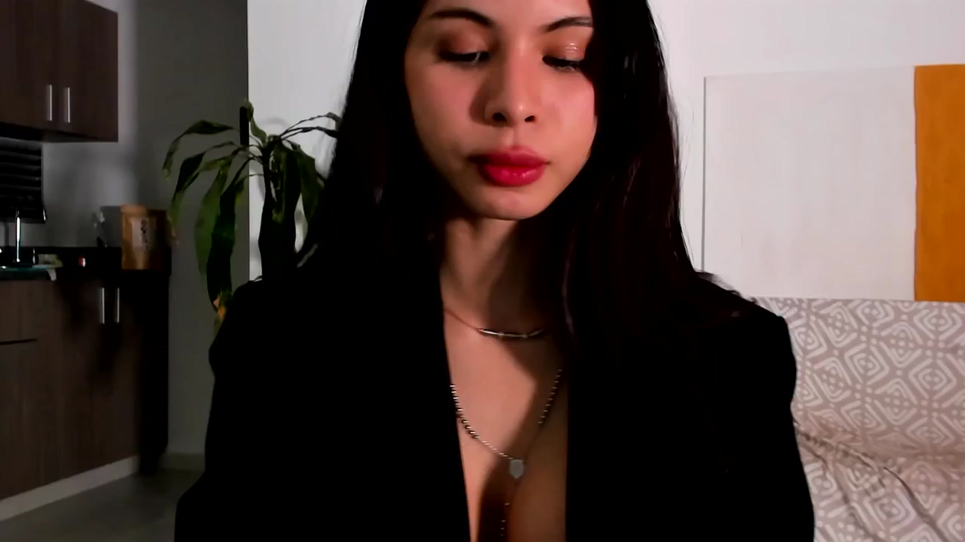 Gallery image thumbnail from Nana_Belle's myfreecams stream on, 10/23/2024, 02:20 image 9 of 20