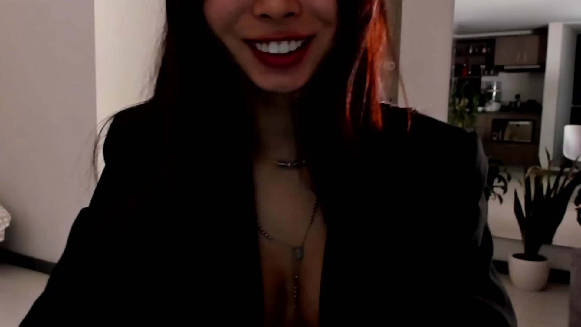 Gallery image thumbnail from Nana_Belle's myfreecams stream on, 10/23/2024, 02:20 image 7 of 20