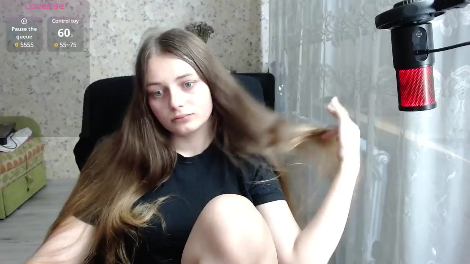 Gallery image thumbnail from Nana_Hot's myfreecams stream on, 11/11/2024, 17:37 image 15 of 20