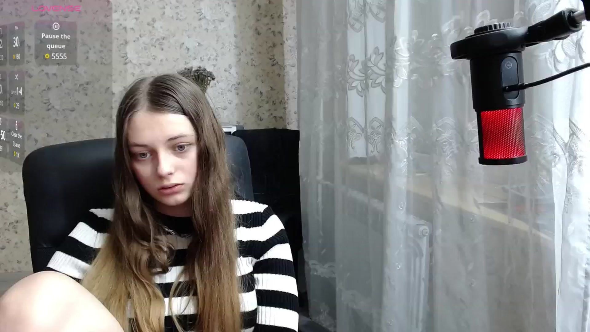 Gallery image thumbnail from Nana_Hot's myfreecams stream on, 11/24/2024, 17:33 image 8 of 20