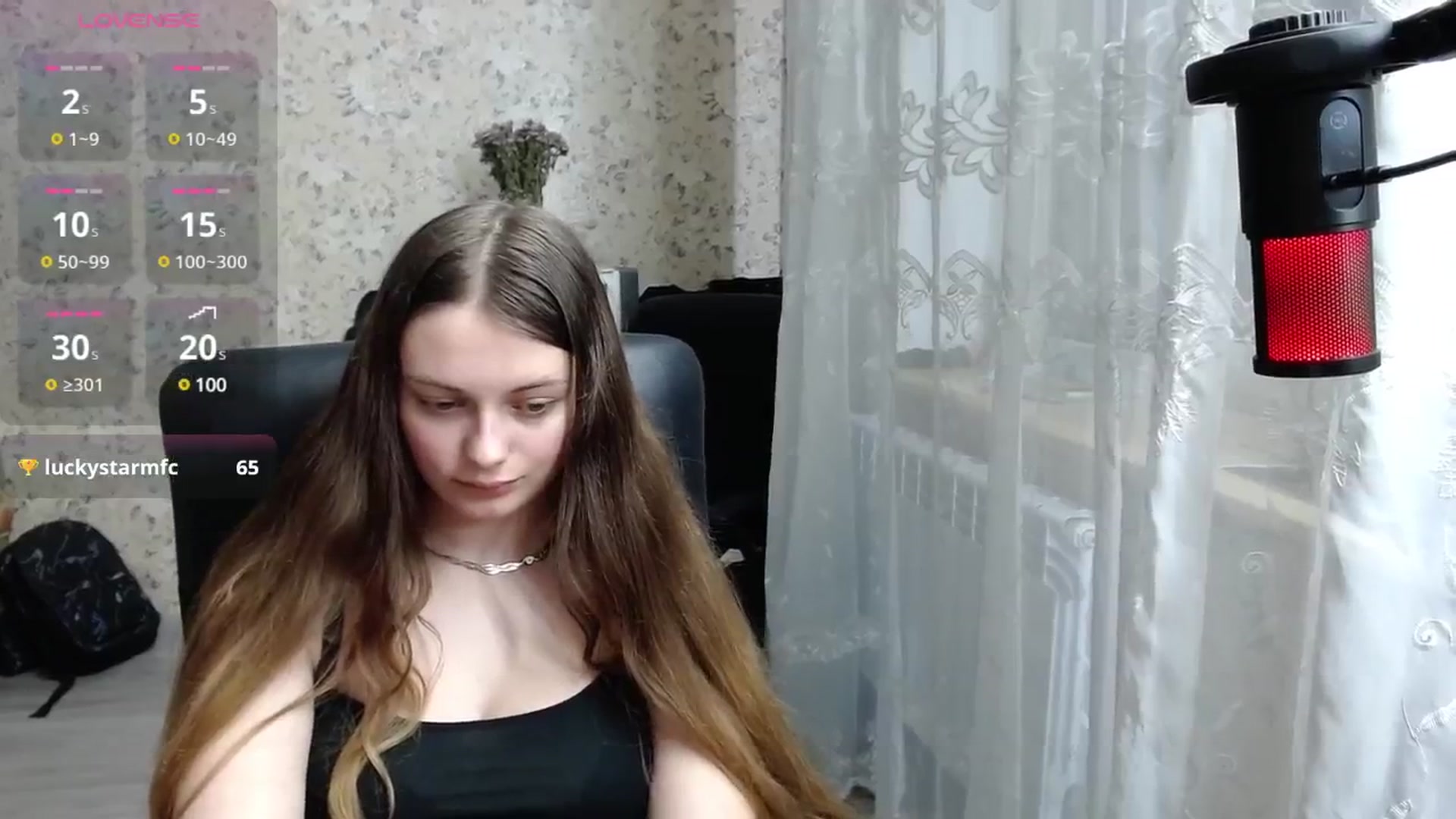 Gallery image thumbnail from Nana_Hot's myfreecams stream on, 11/25/2024, 21:13 image 8 of 20