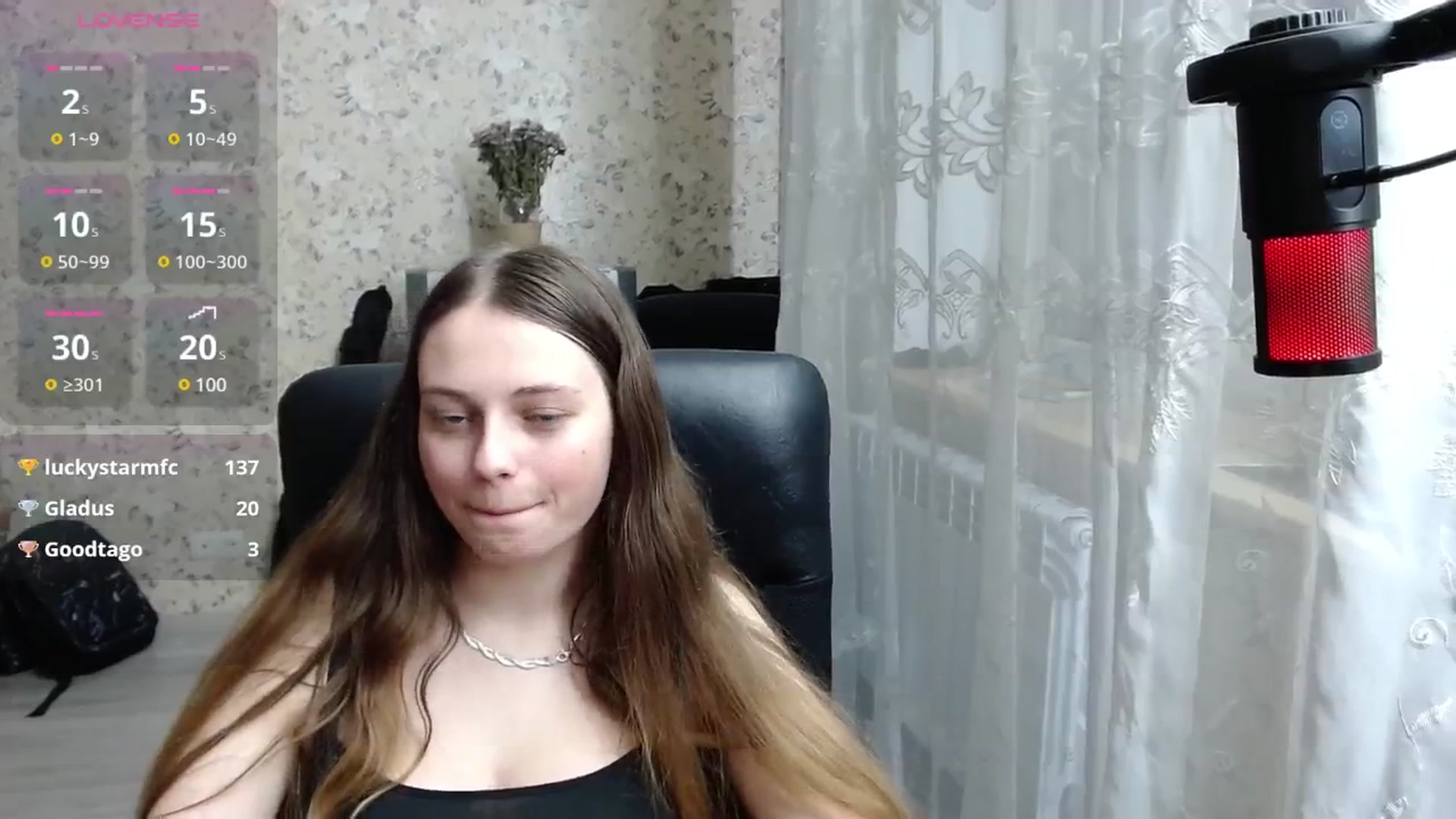 Gallery image thumbnail from Nana_Hot's myfreecams stream on, 11/25/2024, 21:13 image 15 of 20