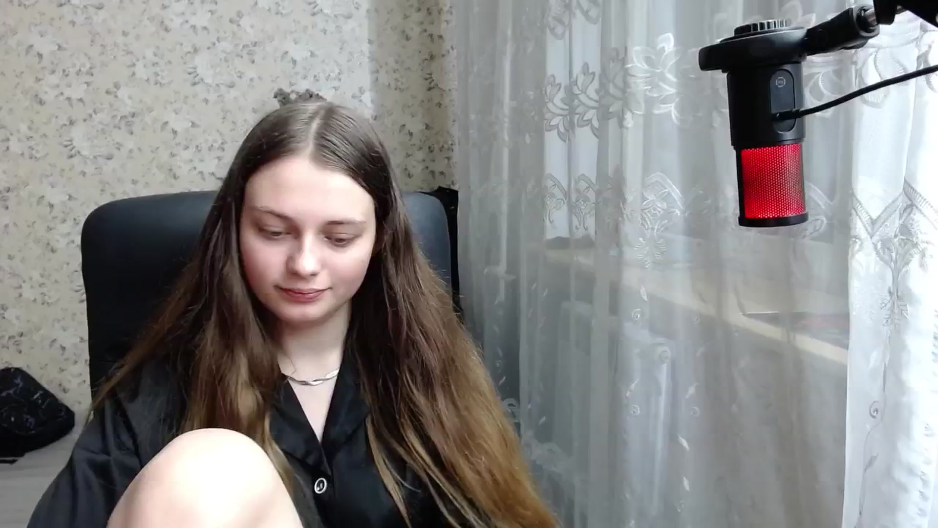 Gallery image thumbnail from Nana_Hot's myfreecams stream on, 12/07/2024, 20:03 image 15 of 20