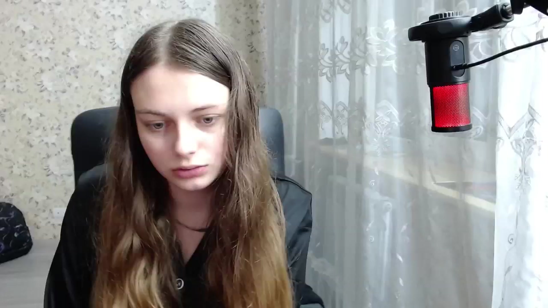 Gallery image thumbnail from Nana_Hot's myfreecams stream on, 12/07/2024, 20:03 image 19 of 20
