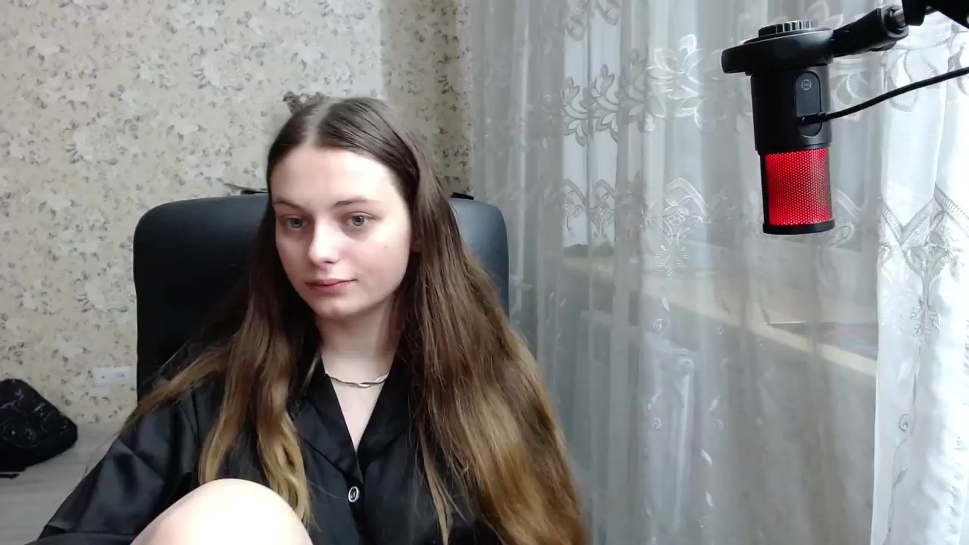 Gallery image thumbnail from Nana_Hot's myfreecams stream on, 12/07/2024, 20:03 image 10 of 20