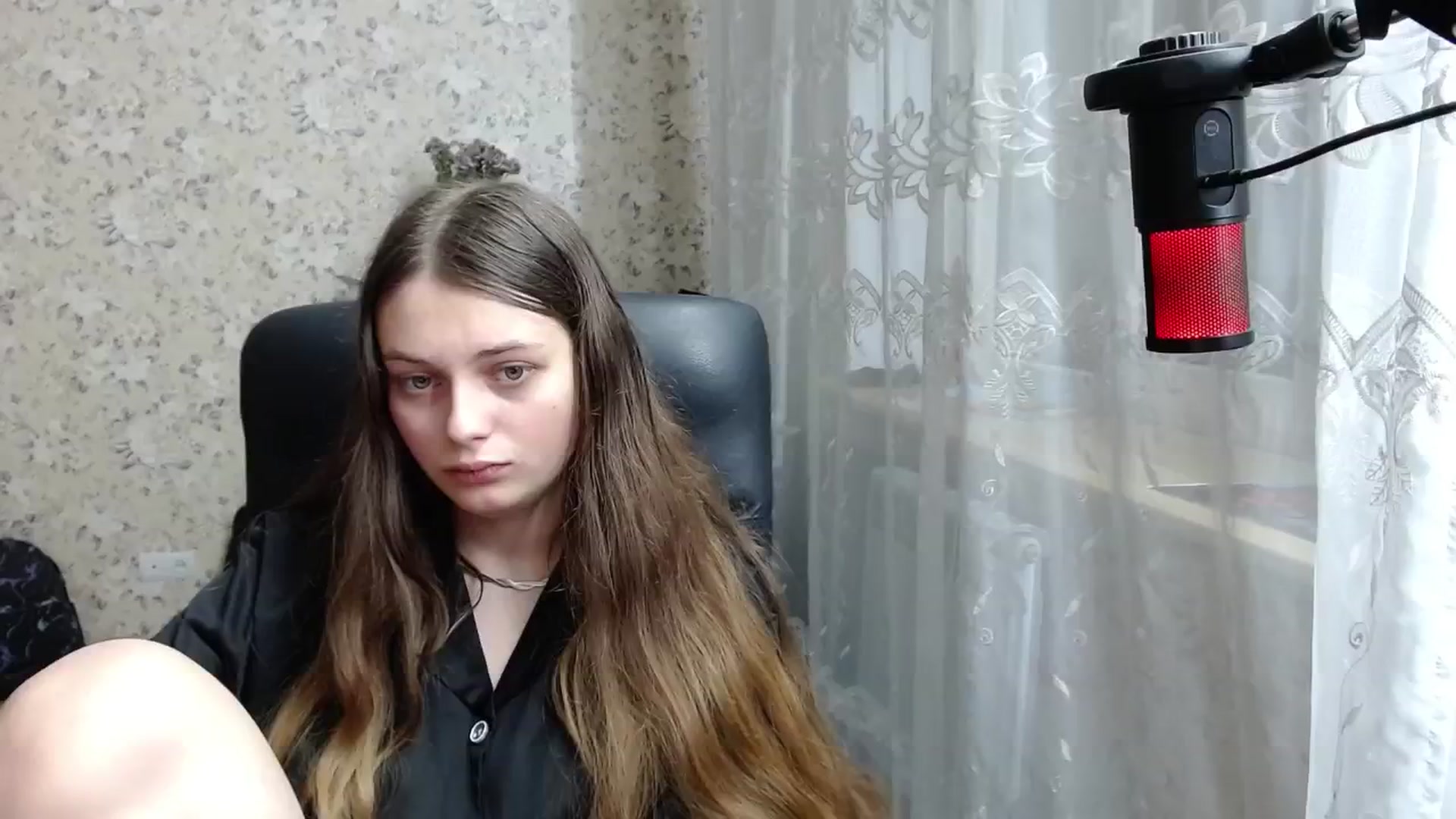Gallery image thumbnail from Nana_Hot's myfreecams stream on, 12/07/2024, 21:01 image 19 of 20