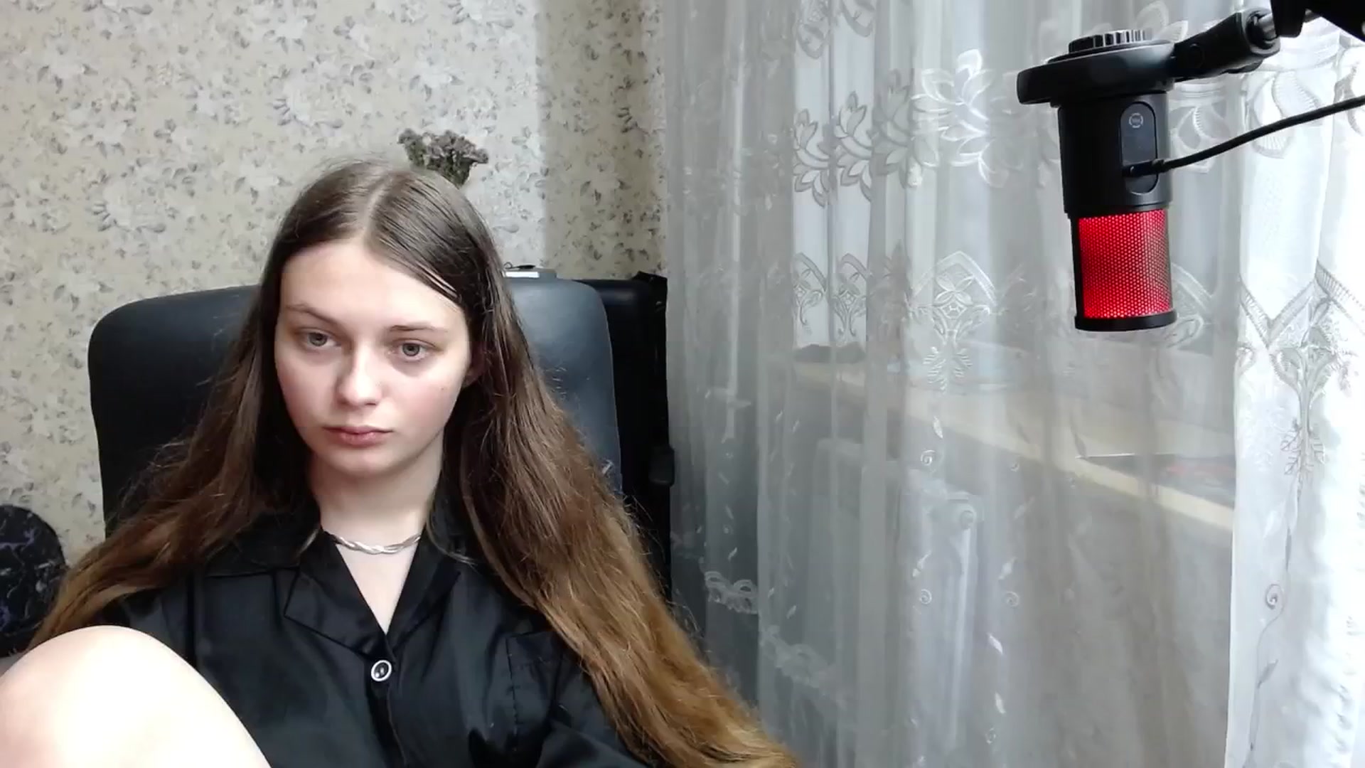 Gallery image thumbnail from Nana_Hot's myfreecams stream on, 12/07/2024, 21:01 image 10 of 20
