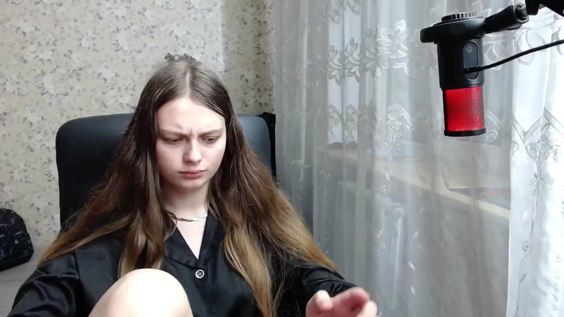 Gallery image thumbnail from Nana_Hot's myfreecams stream on, 12/07/2024, 21:01 image 18 of 20