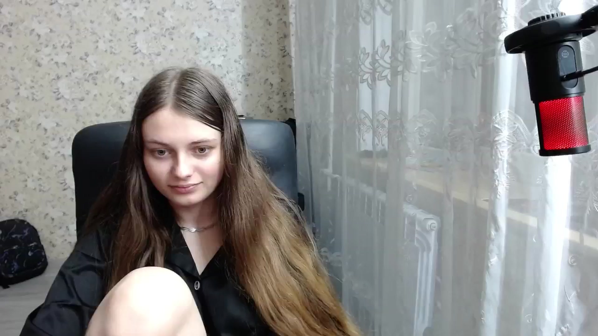 Gallery image thumbnail from Nana_Hot's myfreecams stream on, 12/08/2024, 20:00 image 18 of 20