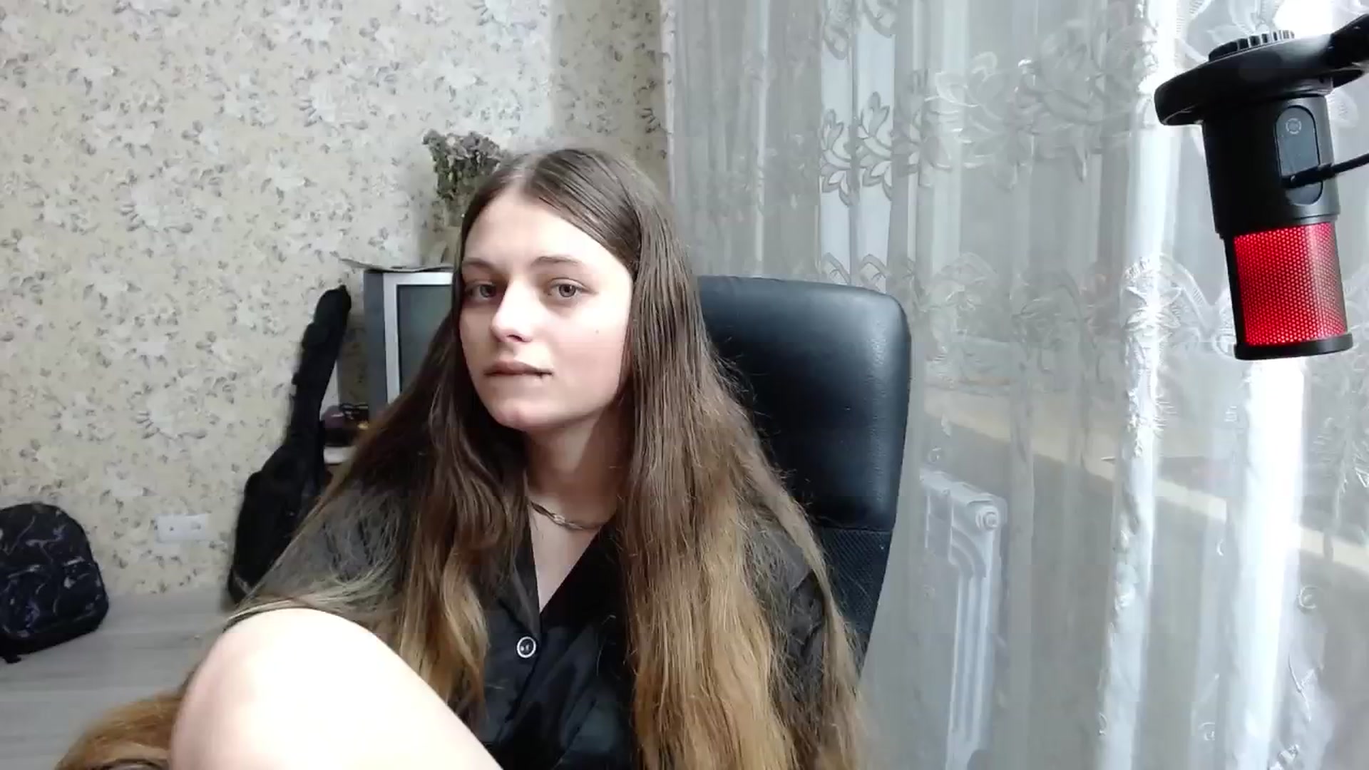 Gallery image thumbnail from Nana_Hot's myfreecams stream on, 12/08/2024, 20:00 image 9 of 20