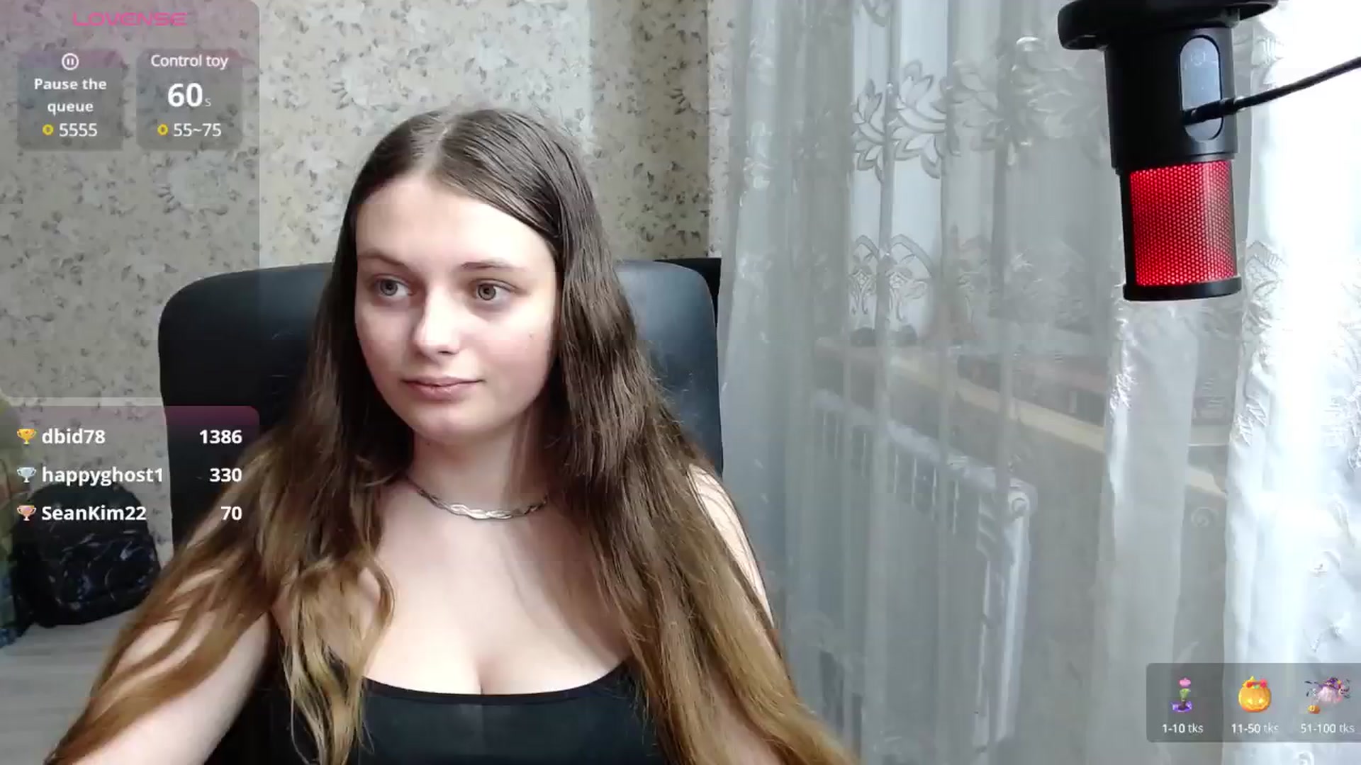 Gallery image thumbnail from Nana_Hot's myfreecams stream on, 12/15/2024, 20:14 image 18 of 20