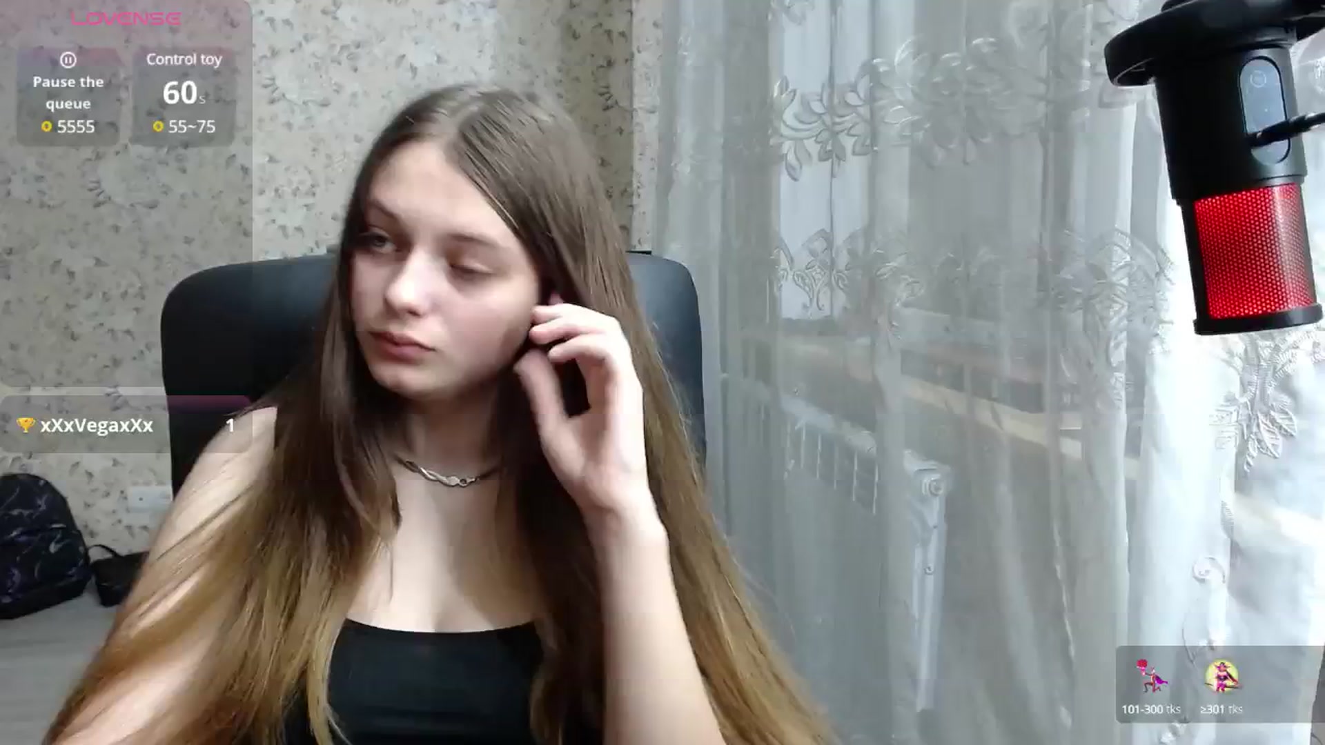 Gallery image thumbnail from Nana_Hot's myfreecams stream on, 12/17/2024, 19:19 image 12 of 20