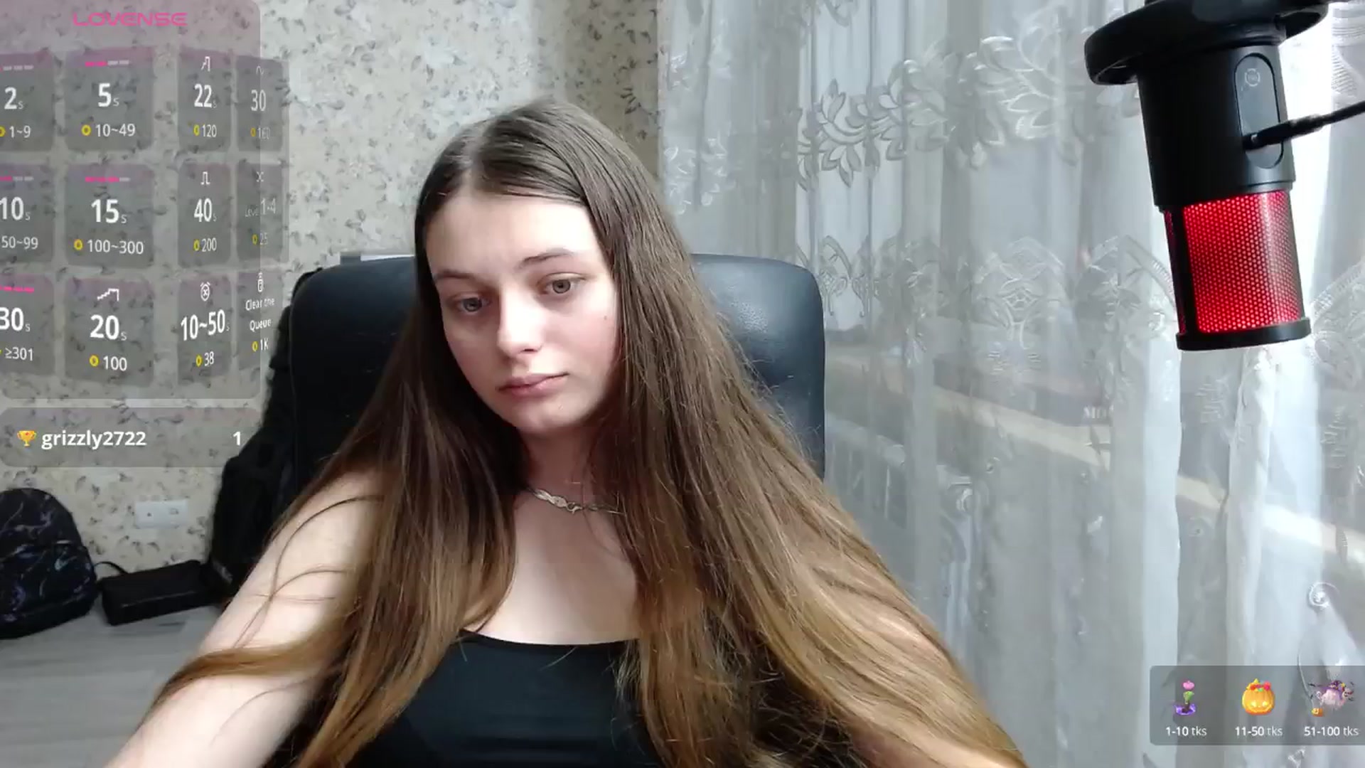 Gallery image thumbnail from Nana_Hot's myfreecams stream on, 12/18/2024, 20:03 image 14 of 20