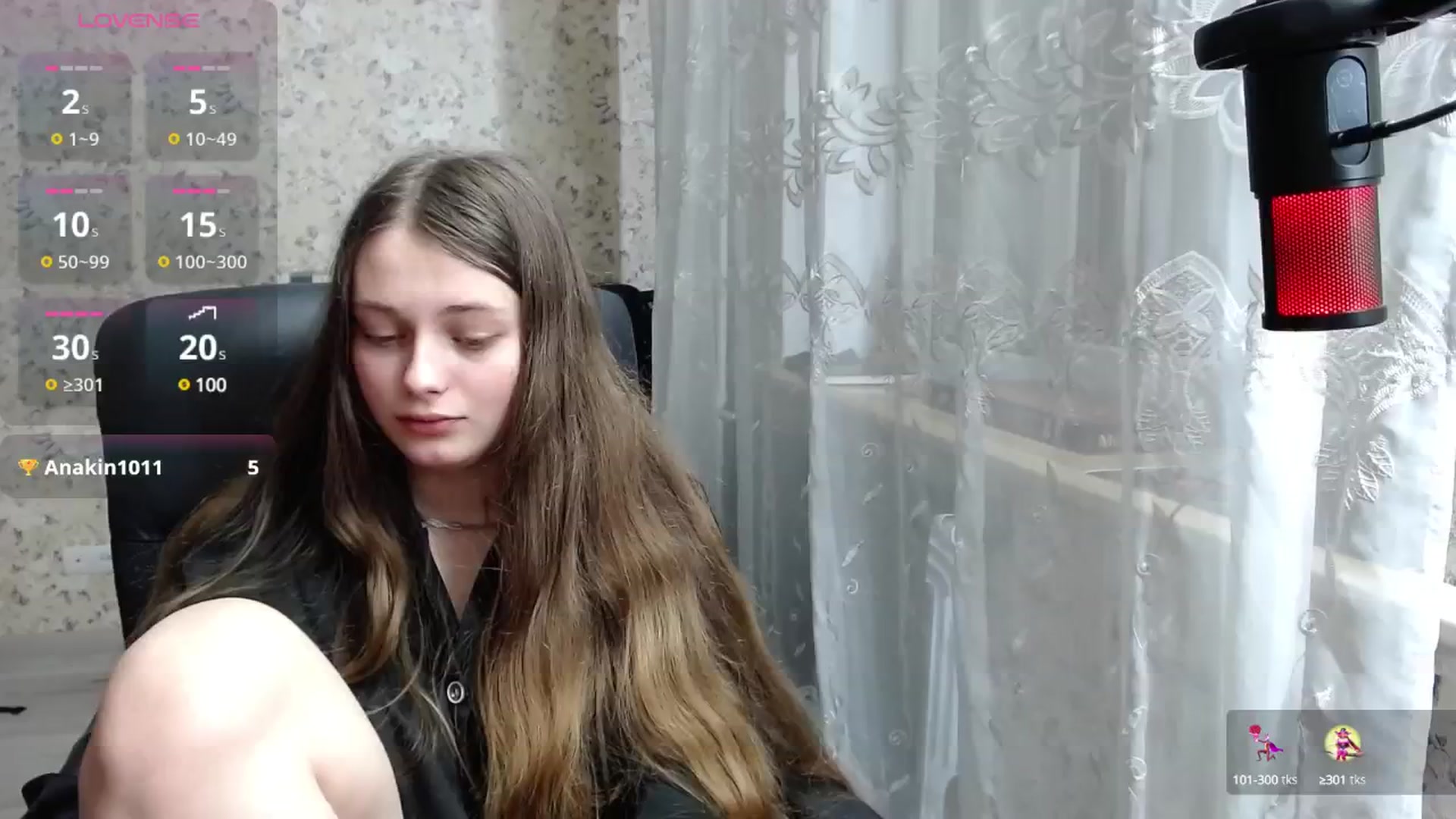 Gallery image thumbnail from Nana_Hot's myfreecams stream on, 12/24/2024, 19:19 image 12 of 20