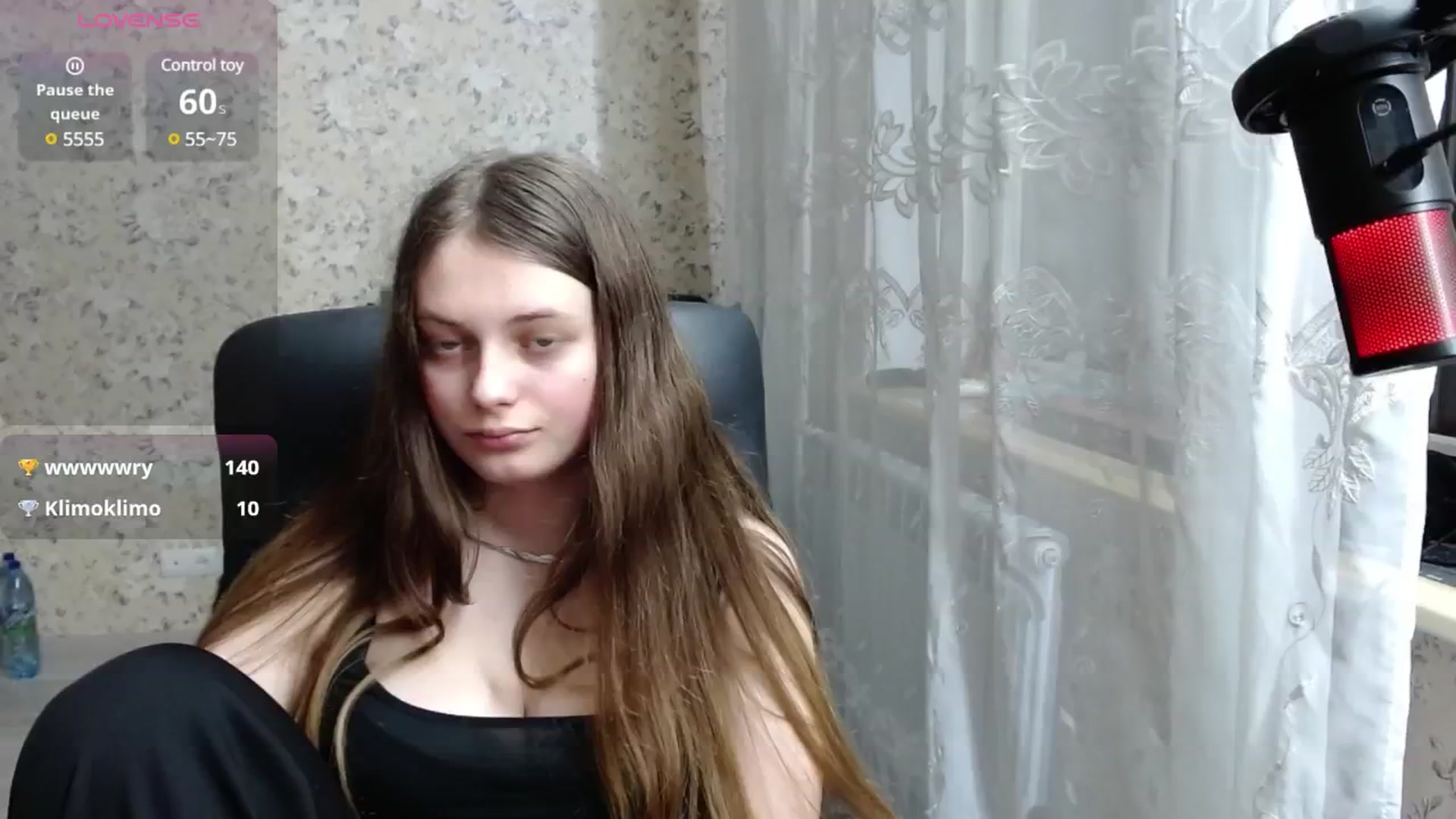 Gallery image thumbnail from Nana_Hot's myfreecams stream on, 01/03/2025, 18:05 image 9 of 20