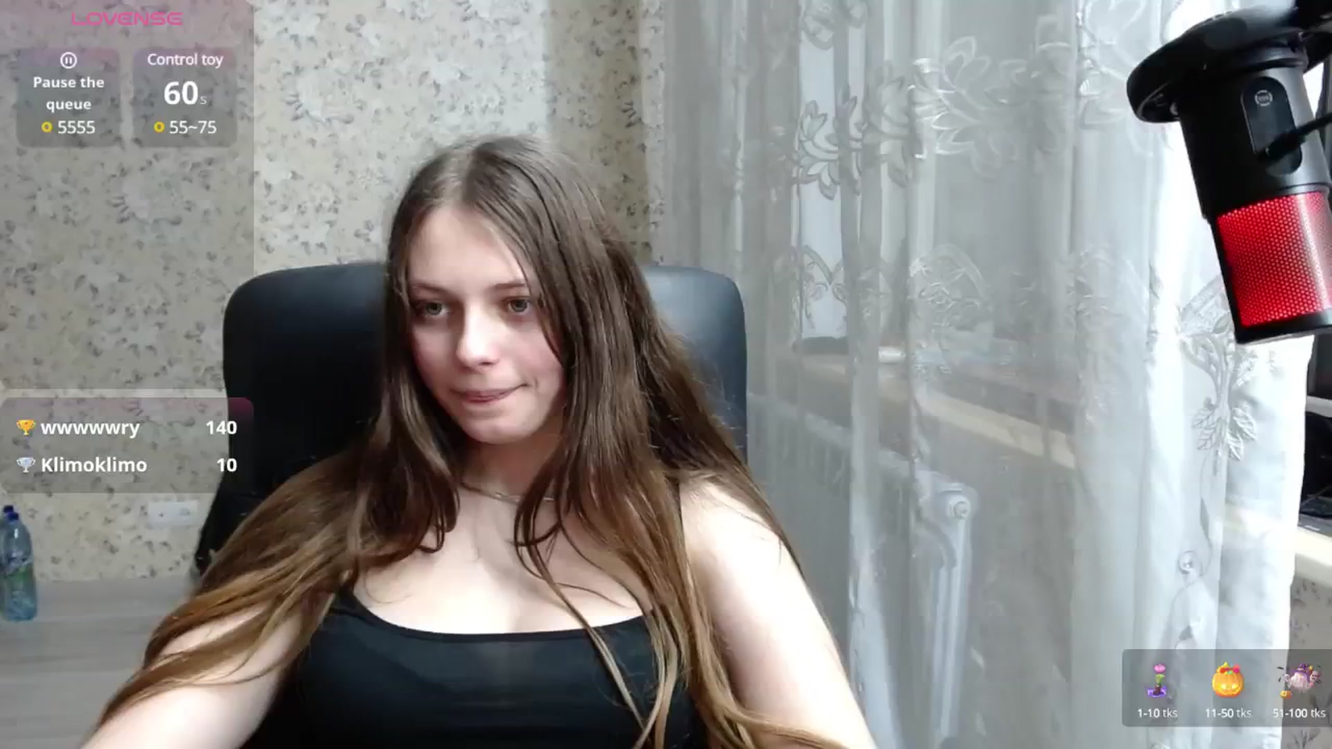 Gallery image thumbnail from Nana_Hot's myfreecams stream on, 01/03/2025, 18:05 image 13 of 20