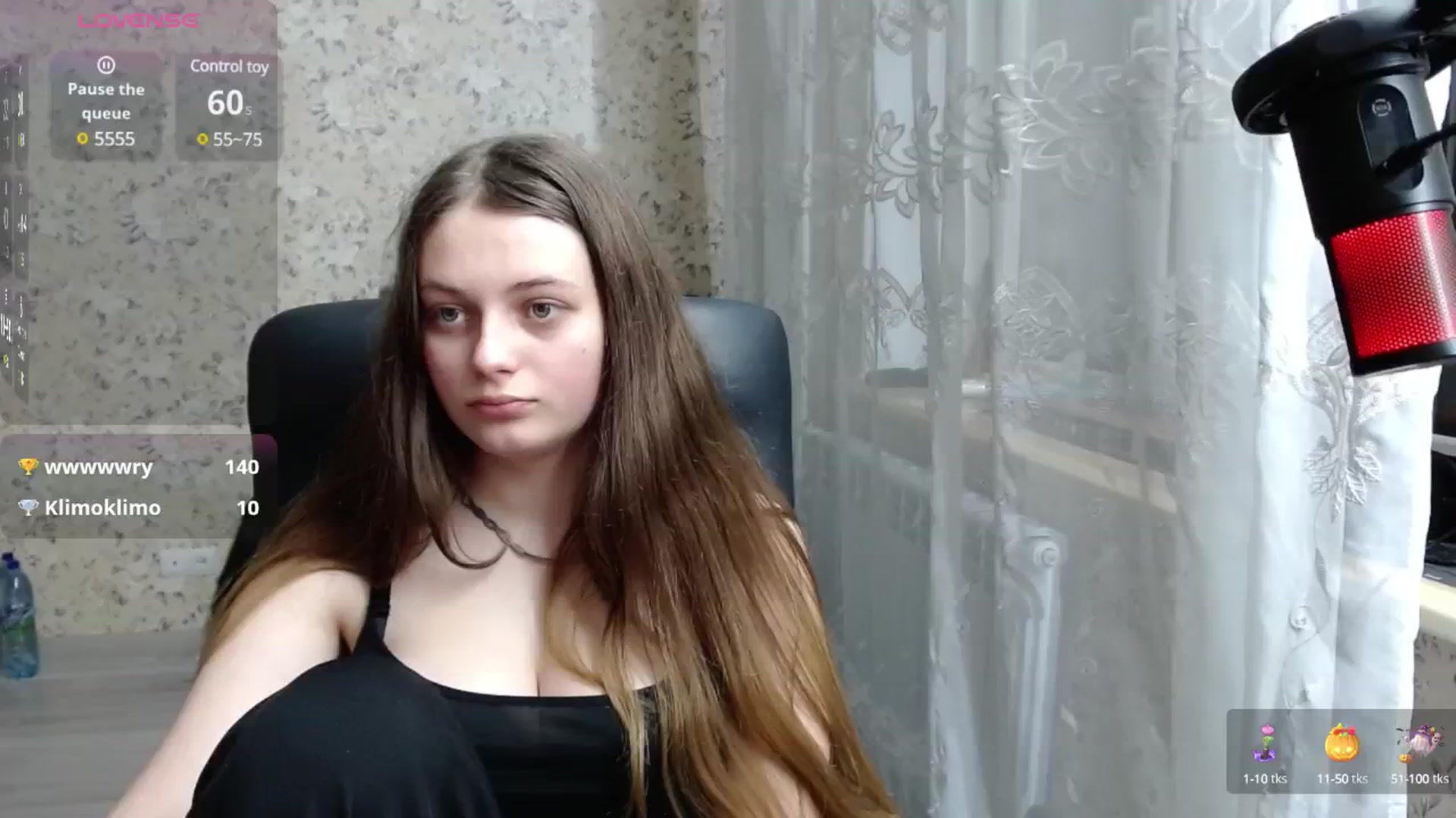 Gallery image thumbnail from Nana_Hot's myfreecams stream on, 01/03/2025, 20:11 image 1 of 20