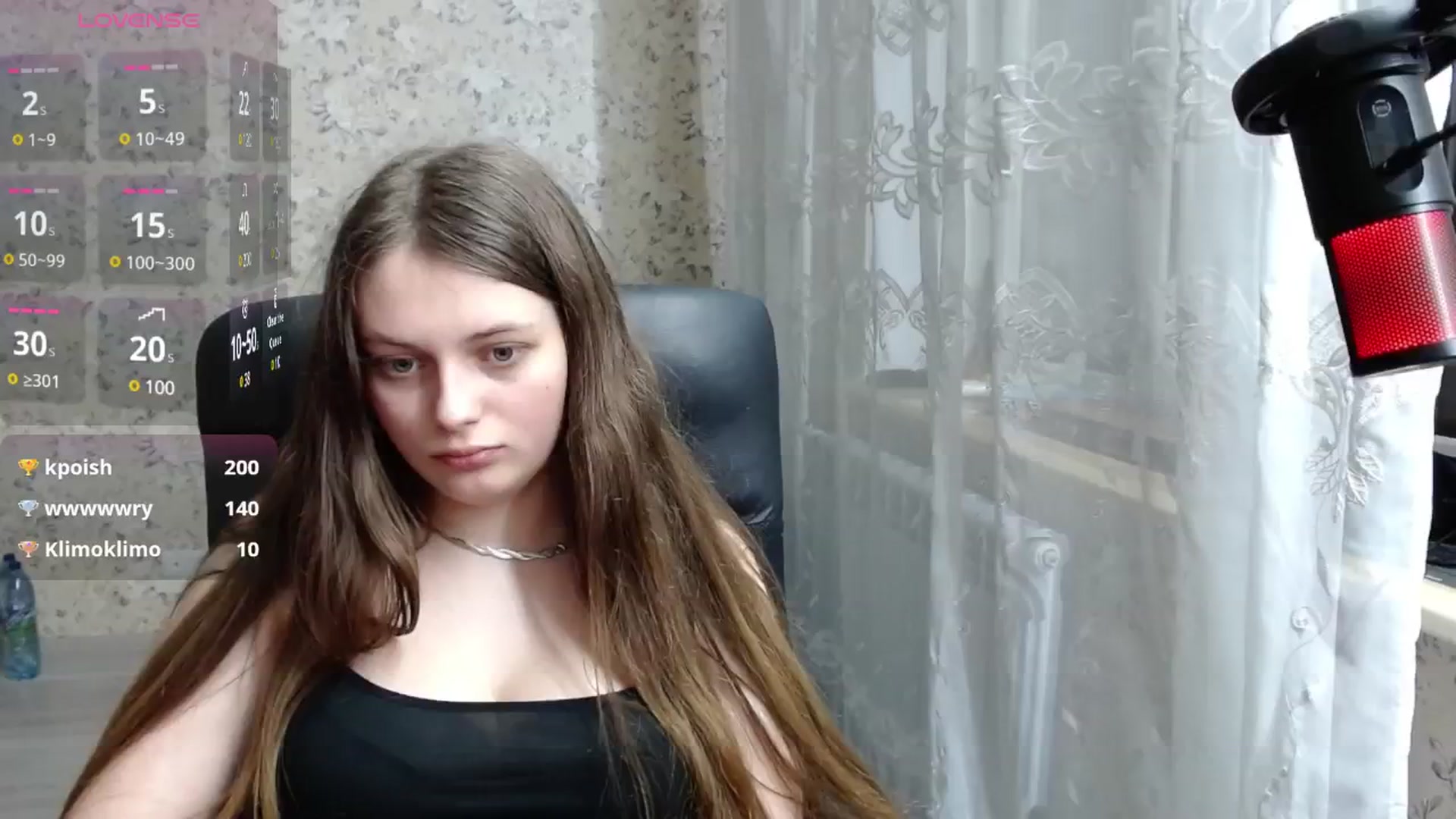 Gallery image thumbnail from Nana_Hot's myfreecams stream on, 01/03/2025, 20:11 image 19 of 20