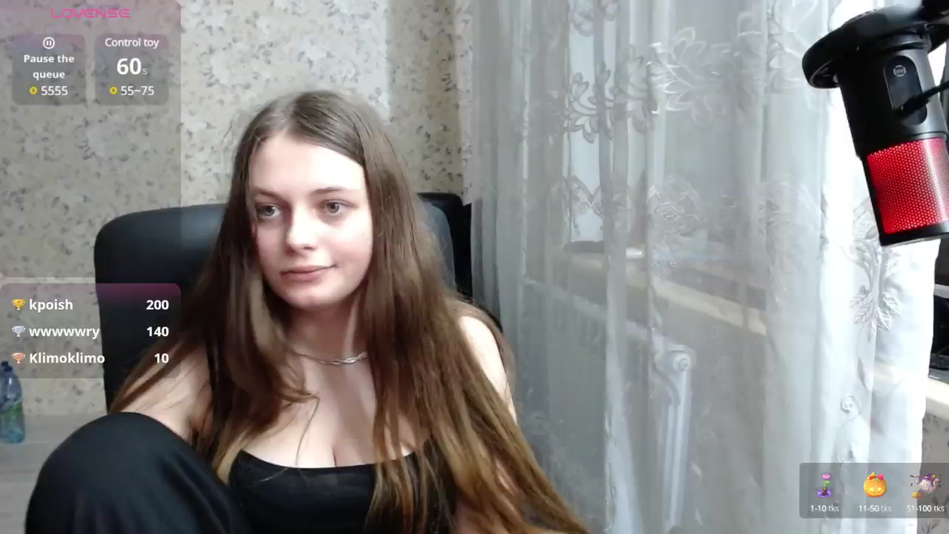 Gallery image thumbnail from Nana_Hot's myfreecams stream on, 01/03/2025, 20:11 image 14 of 20