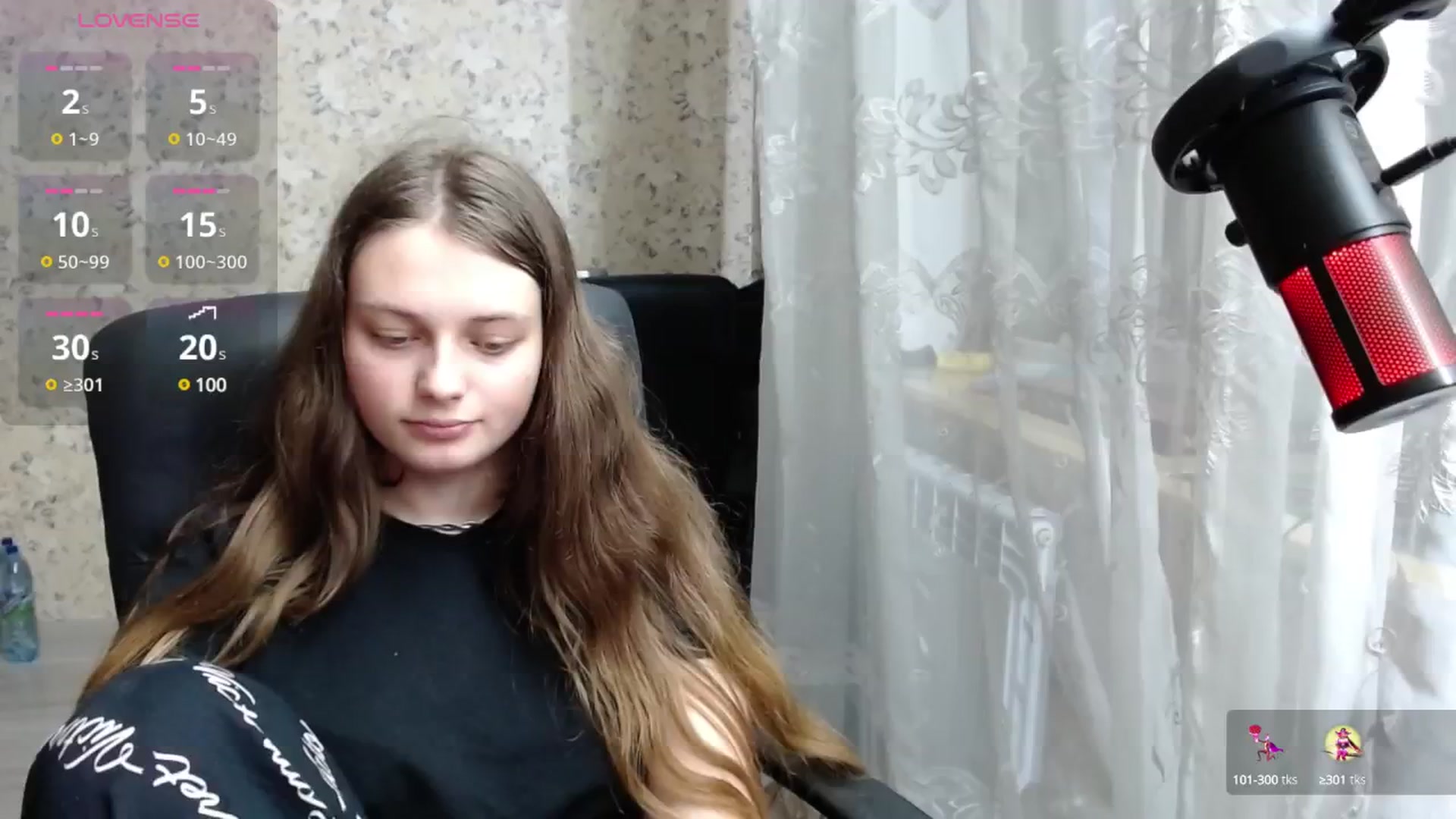 Gallery image thumbnail from Nana_Hot's myfreecams stream on, 01/08/2025, 18:31 image 12 of 20