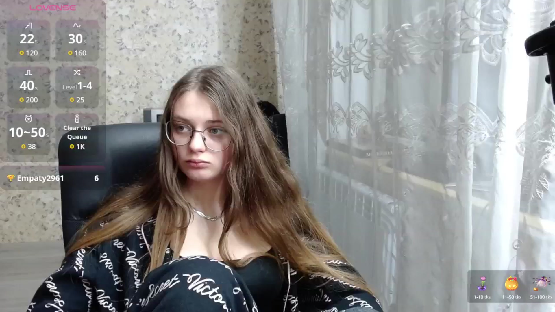 Gallery image thumbnail from Nana_Hot's myfreecams stream on, 01/14/2025, 18:17 image 18 of 20