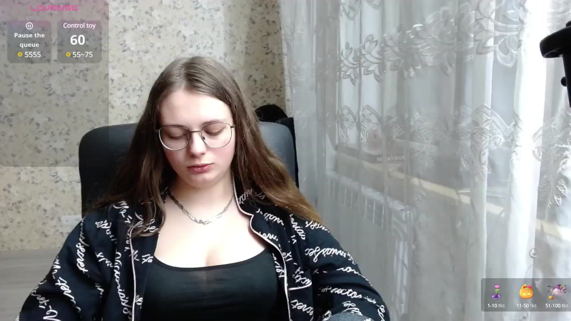 Gallery image thumbnail from Nana_Hot's myfreecams stream on, 01/14/2025, 18:17 image 10 of 20