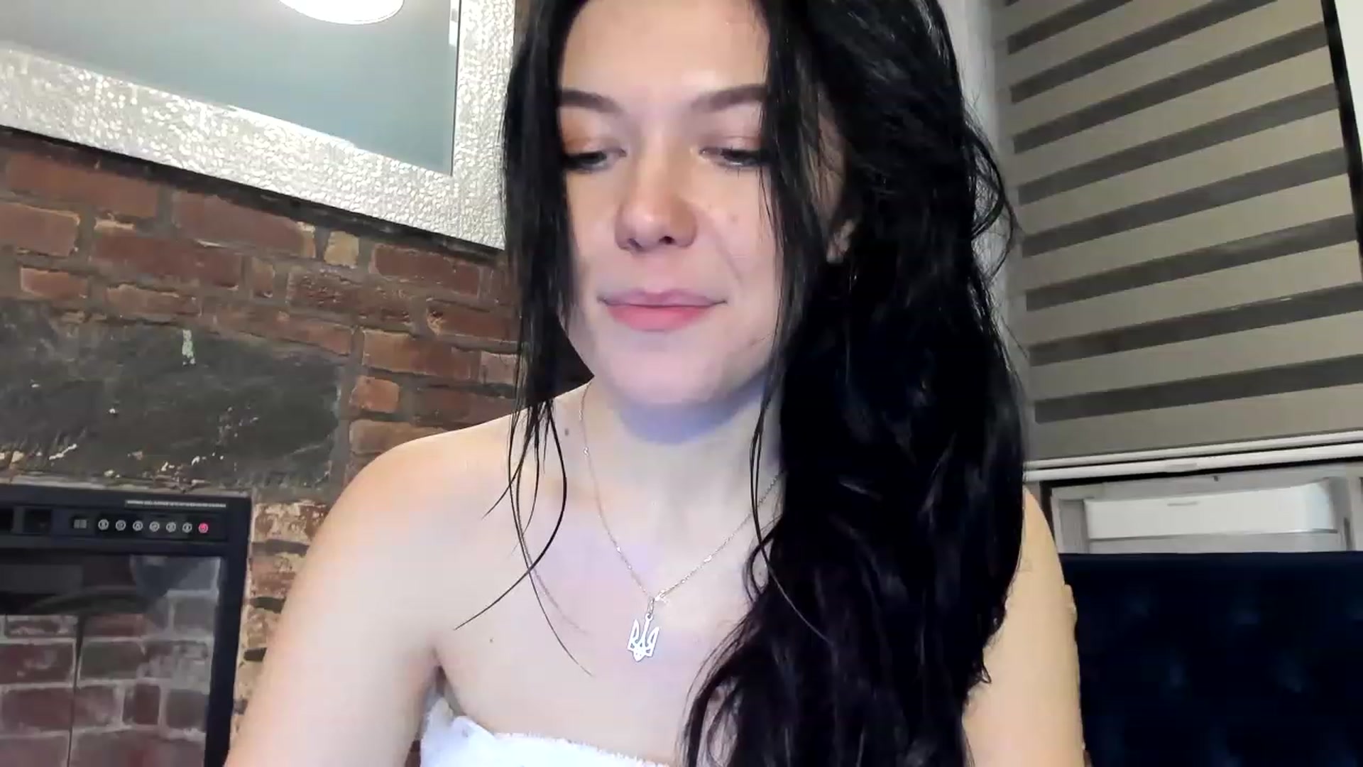 Gallery image thumbnail from Nancy_Morris's myfreecams stream on, 01/07/2023, 01:35 image 11 of 20