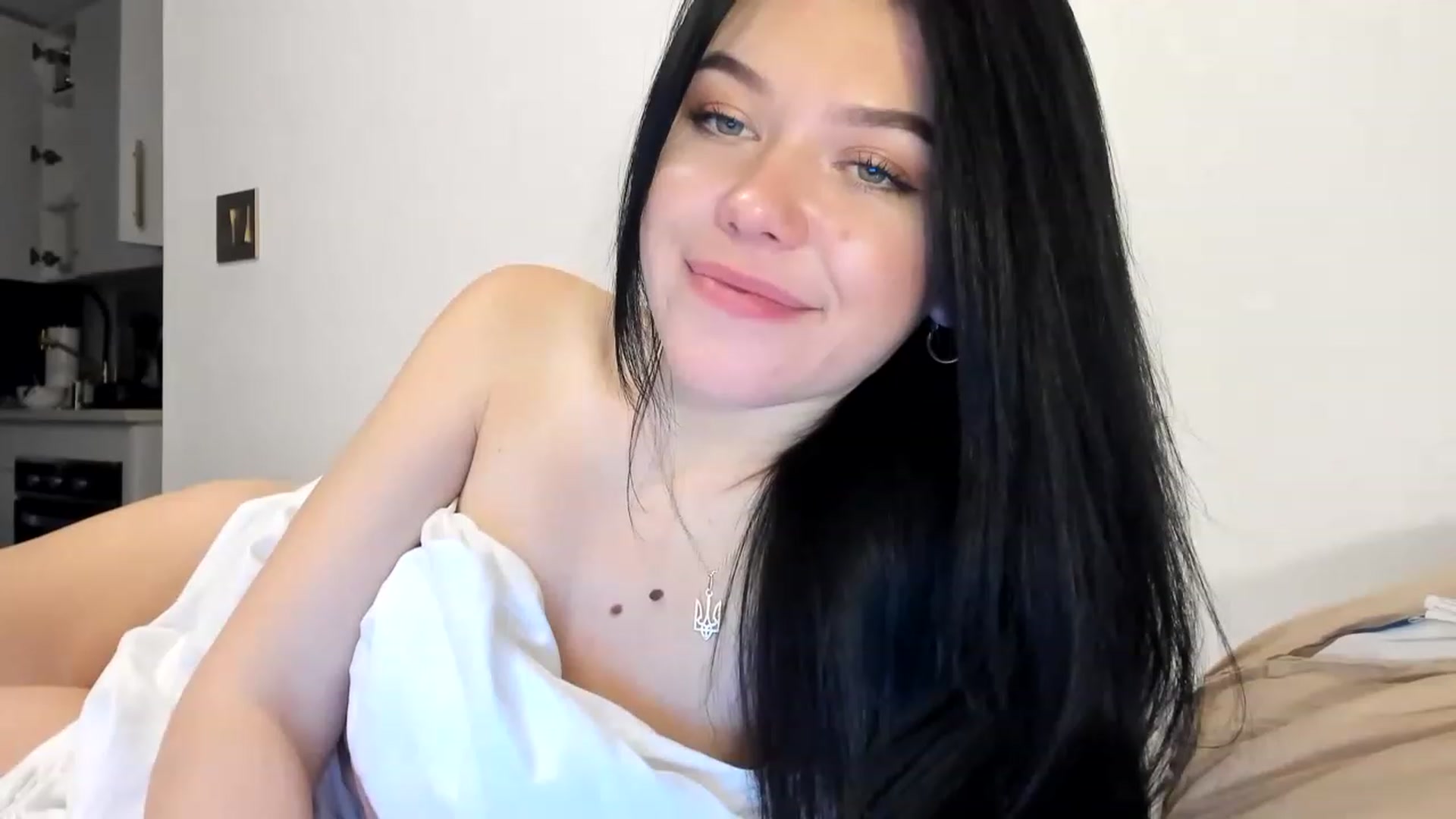 Gallery image thumbnail from Nancy_Morris's myfreecams stream on, 01/08/2023, 01:19 image 11 of 20