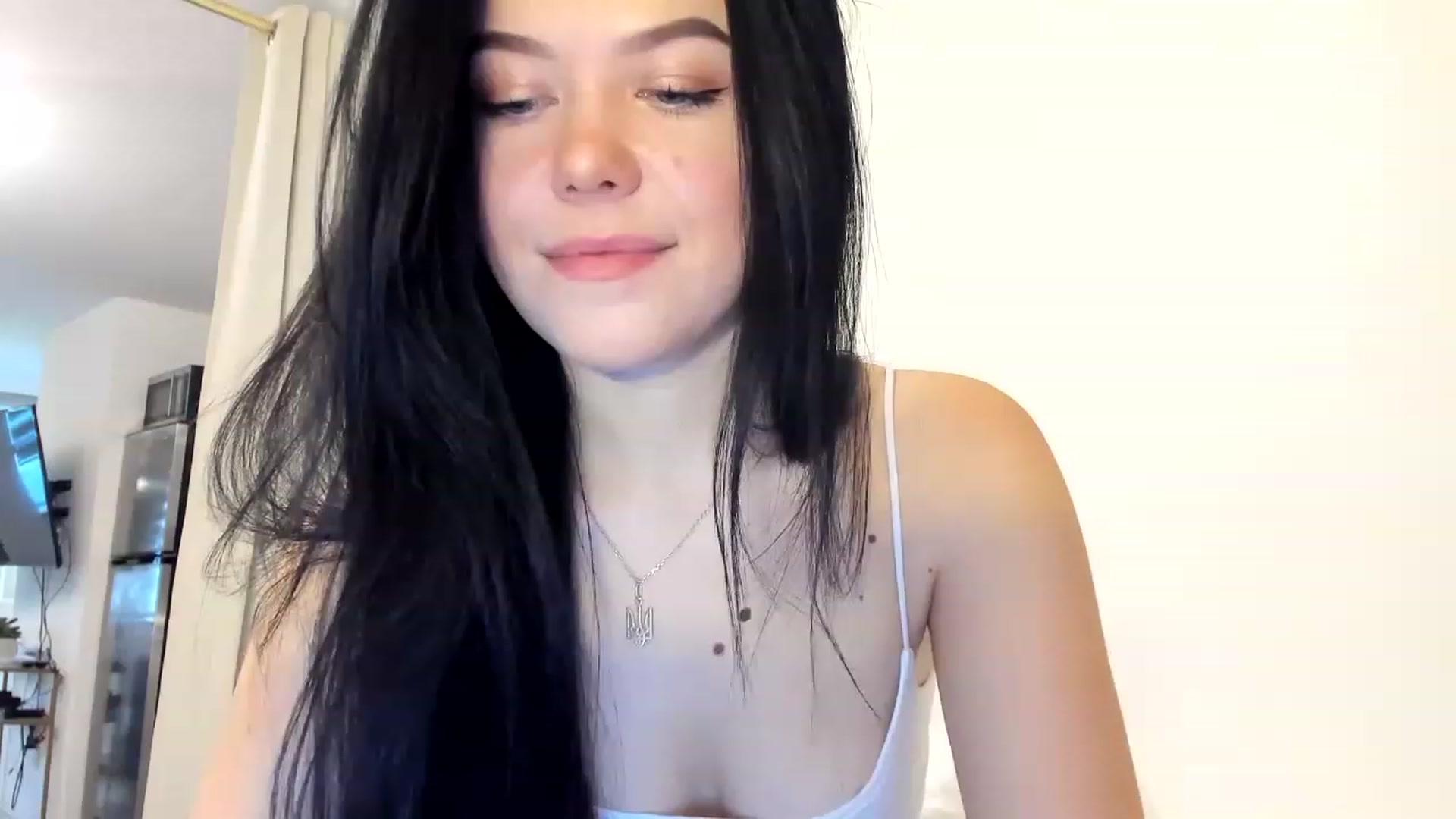Gallery image thumbnail from Nancy_Morris's myfreecams stream on, 01/08/2023, 19:39 image 19 of 20
