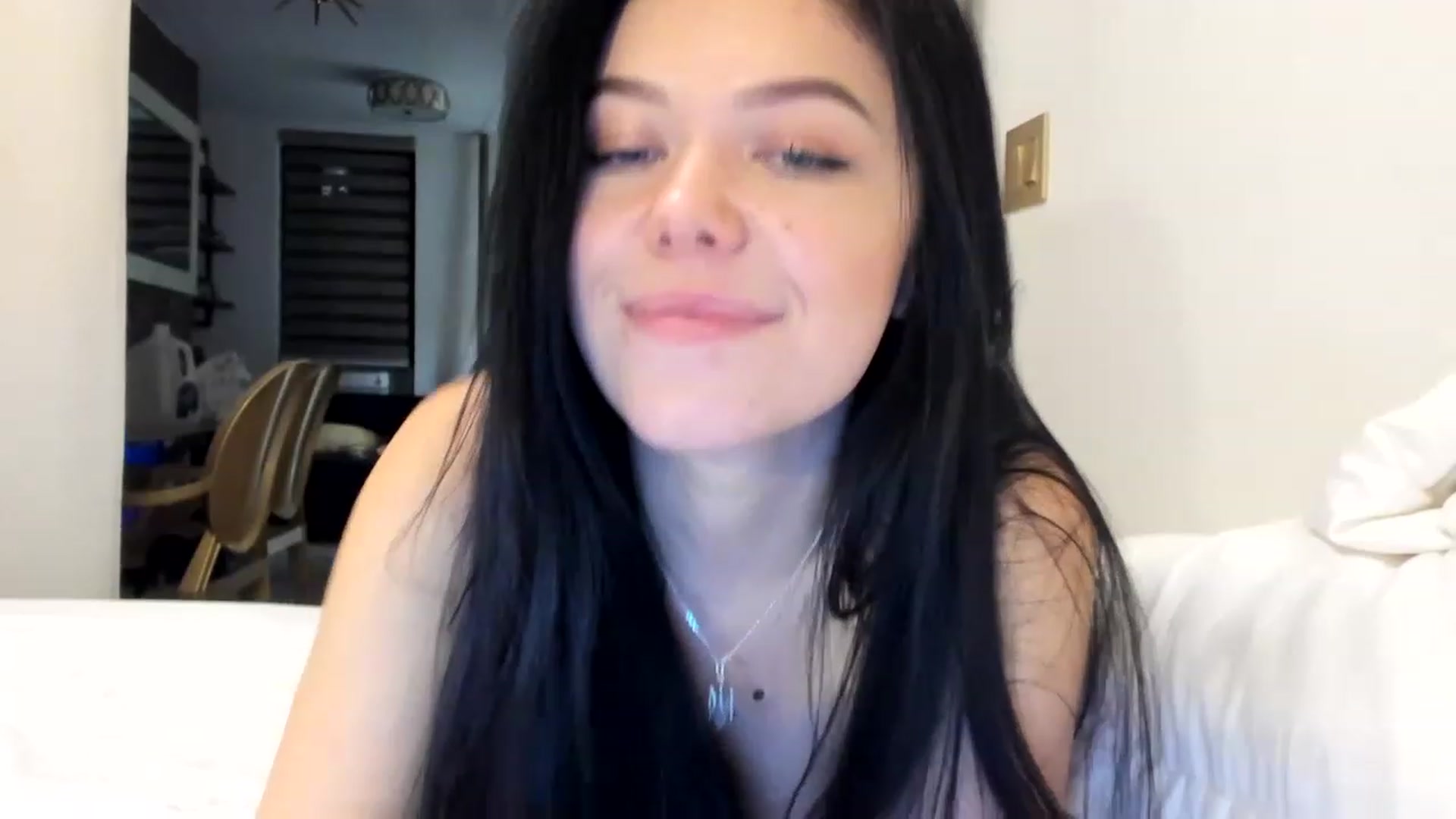 Gallery image thumbnail from Nancy_Morris's myfreecams stream on, 01/09/2023, 03:01 image 13 of 20