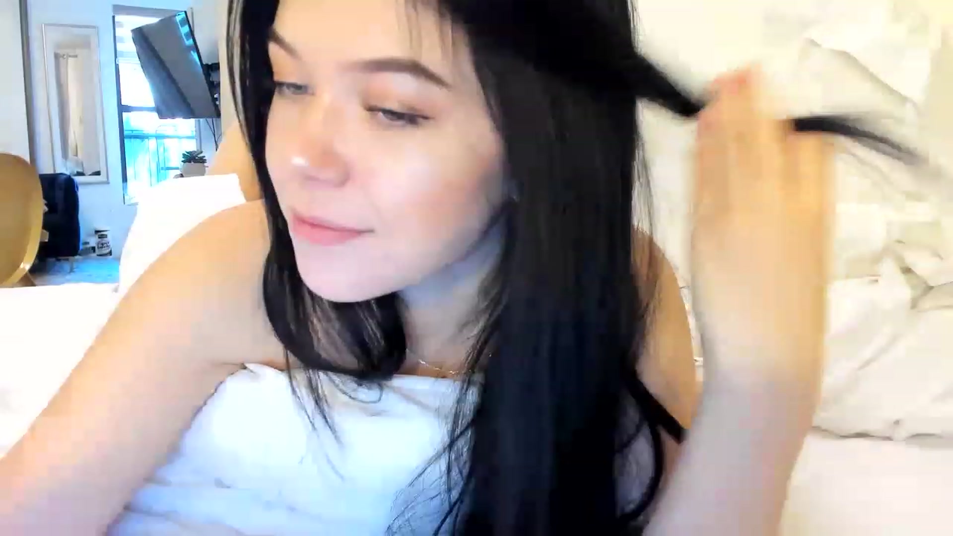 Gallery image thumbnail from Nancy_Morris's myfreecams stream on, 01/09/2023, 20:06 image 13 of 20