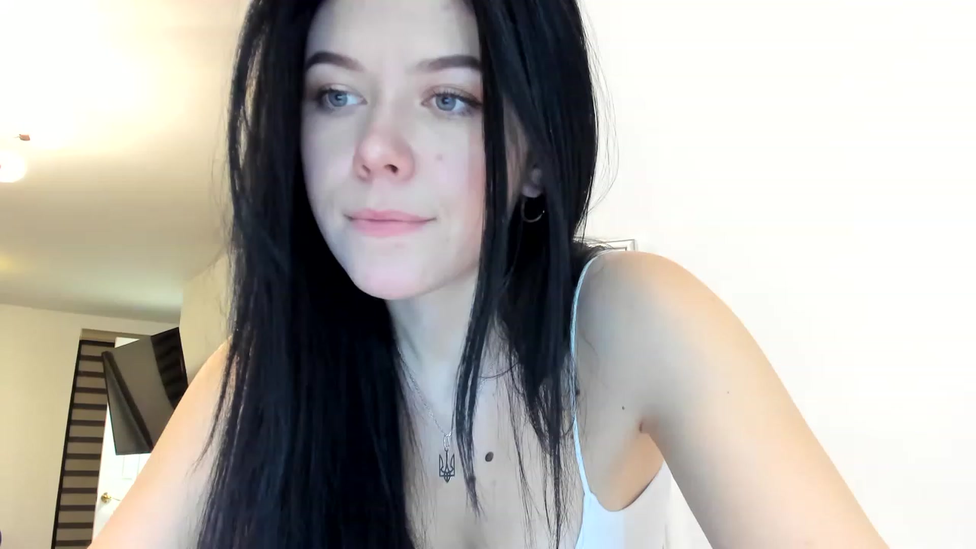 Gallery image thumbnail from Nancy_Morris's myfreecams stream on, 01/10/2023, 24:40 image 15 of 20