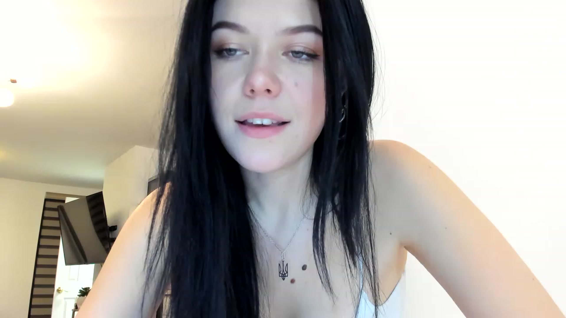 Gallery image thumbnail from Nancy_Morris's myfreecams stream on, 01/10/2023, 24:40 image 17 of 20