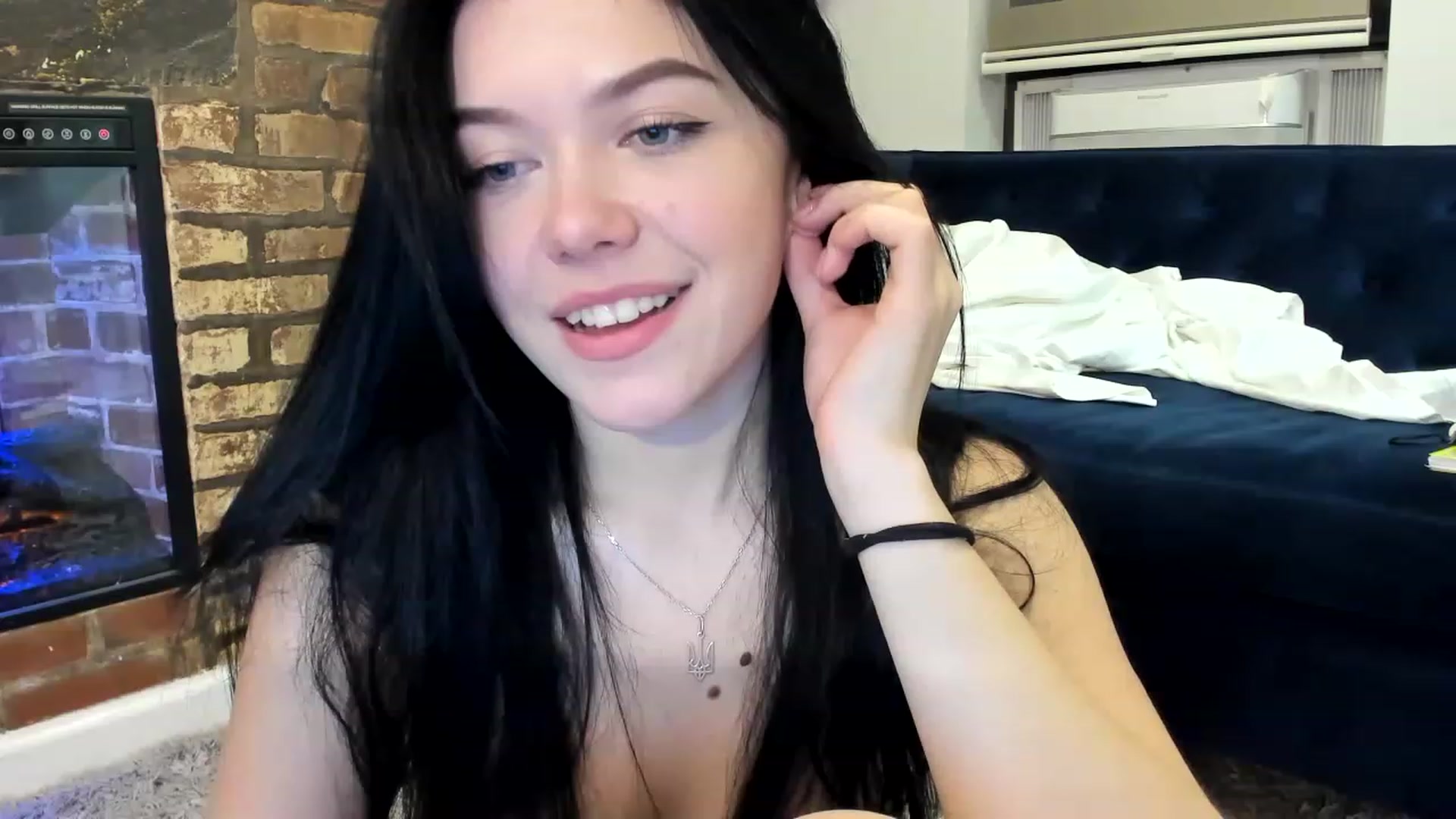 Gallery image thumbnail from Nancy_Morris's myfreecams stream on, 01/12/2023, 03:00 image 9 of 20