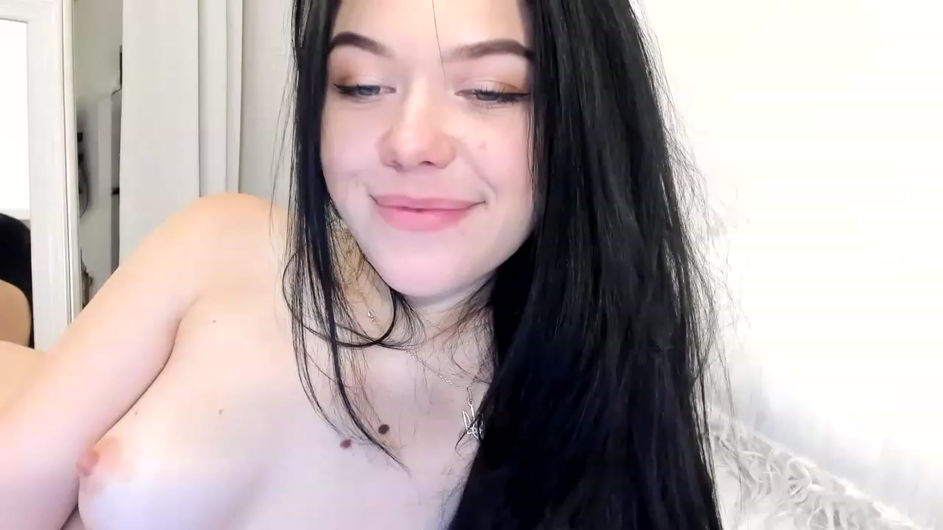 Gallery image thumbnail from Nancy_Morris's myfreecams stream on, 01/13/2023, 24:53 image 15 of 20