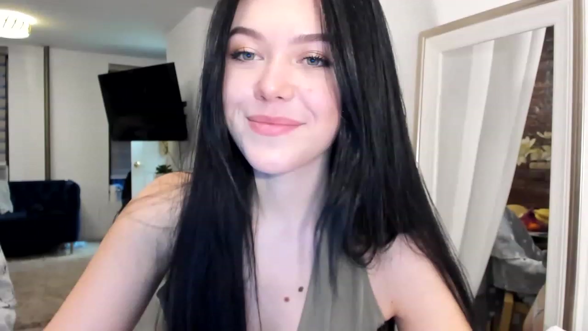 Gallery image thumbnail from Nancy_Morris's myfreecams stream on, 01/21/2023, 22:56 image 5 of 20