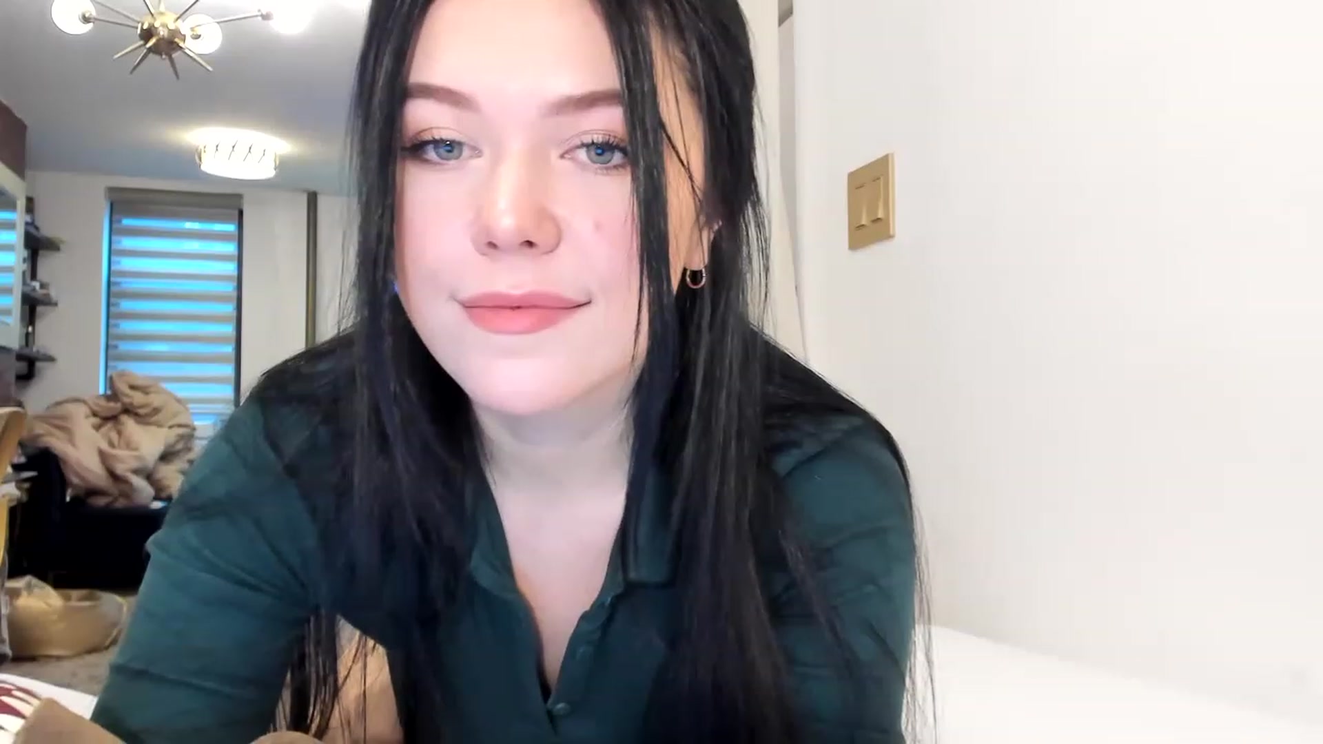 Gallery image thumbnail from Nancy_Morris's myfreecams stream on, 01/25/2023, 20:50 image 16 of 20