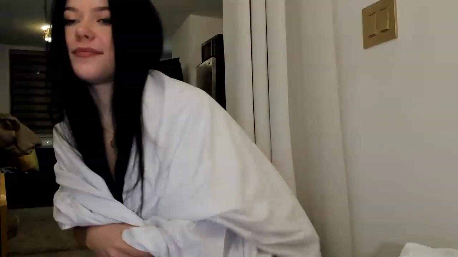 Gallery image thumbnail from Nancy_Morris's myfreecams stream on, 01/27/2023, 24:22 image 10 of 20