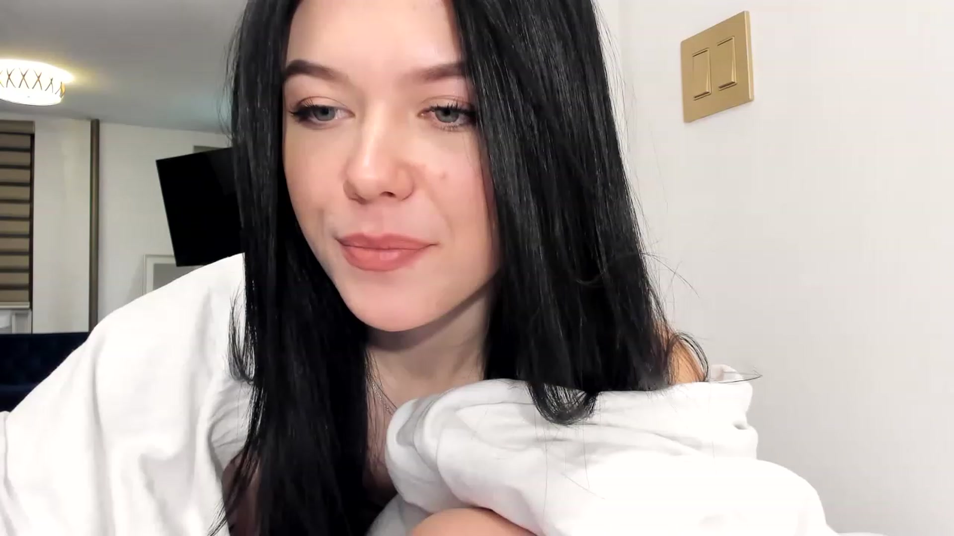 Gallery image thumbnail from Nancy_Morris's myfreecams stream on, 01/27/2023, 24:22 image 18 of 20
