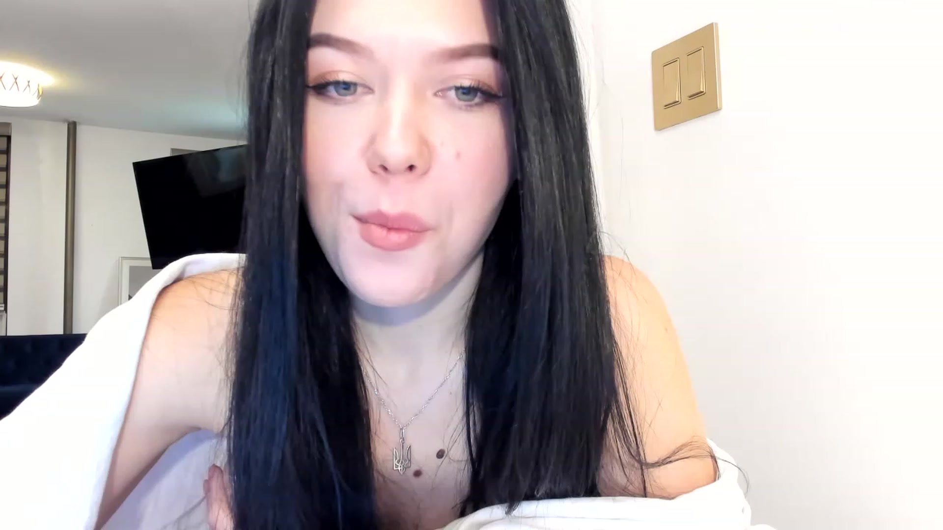 Gallery image thumbnail from Nancy_Morris's myfreecams stream on, 01/27/2023, 24:22 image 19 of 20