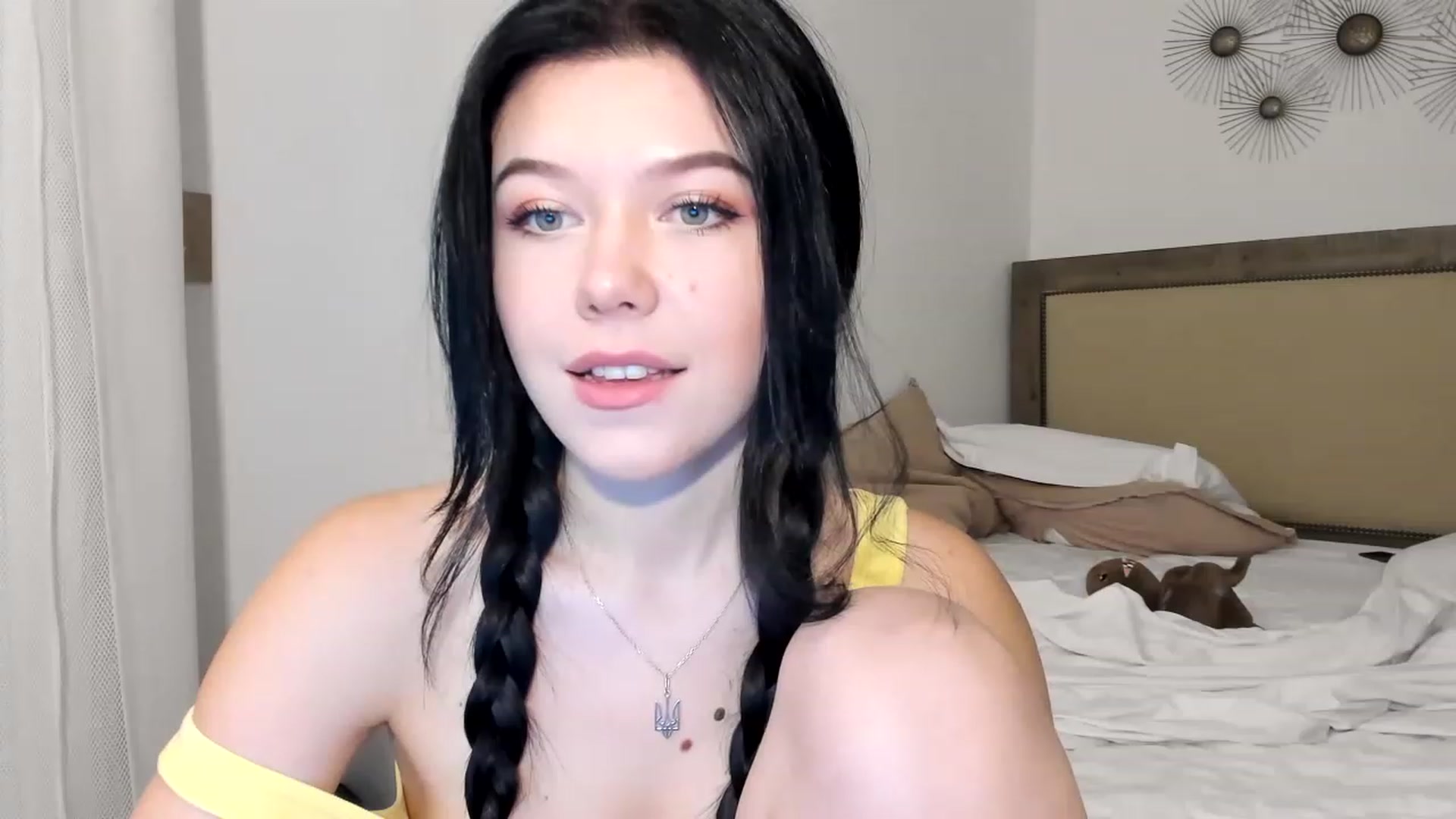 Gallery image thumbnail from Nancy_Morris's myfreecams stream on, 01/28/2023, 20:12 image 4 of 20