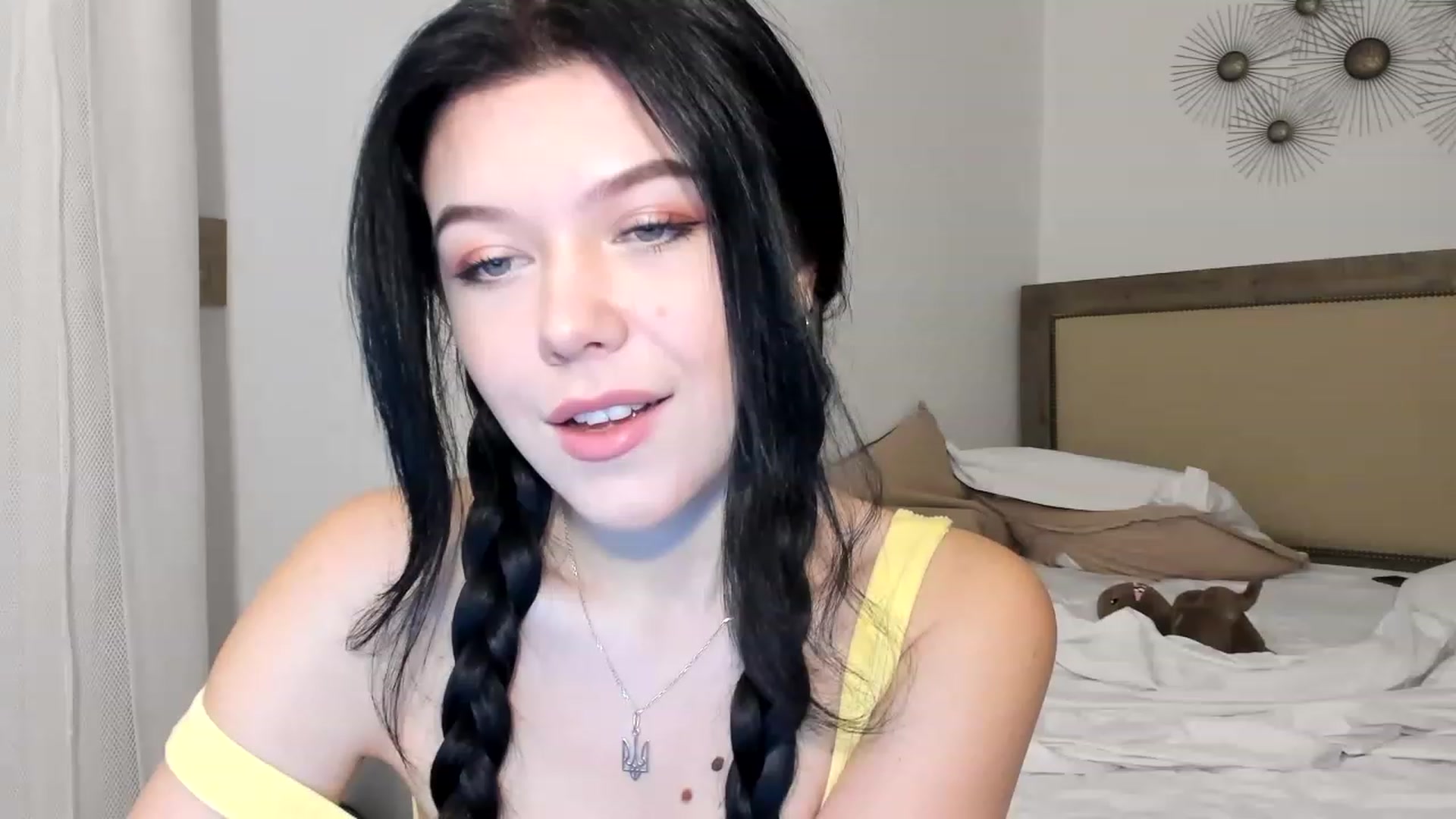 Gallery image thumbnail from Nancy_Morris's myfreecams stream on, 01/28/2023, 20:12 image 5 of 20