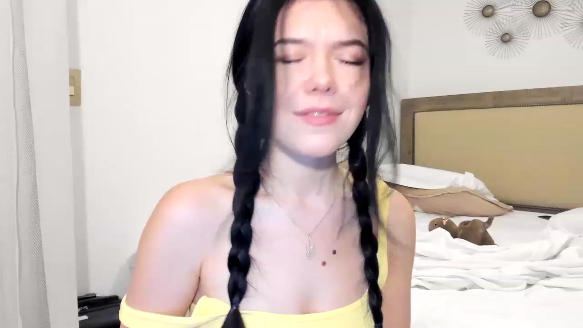 Gallery image thumbnail from Nancy_Morris's myfreecams stream on, 01/28/2023, 22:41 image 4 of 20