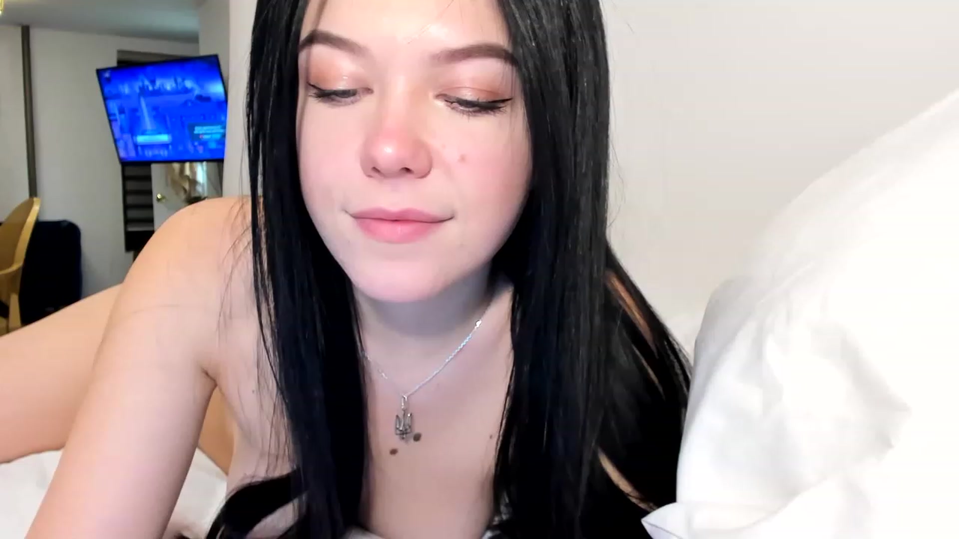 Gallery image thumbnail from Nancy_Morris's myfreecams stream on, 02/03/2023, 01:37 image 7 of 20