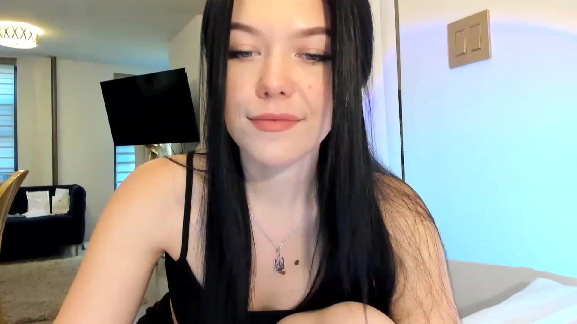 Gallery image thumbnail from Nancy_Morris's myfreecams stream on, 02/04/2023, 22:32 image 4 of 20