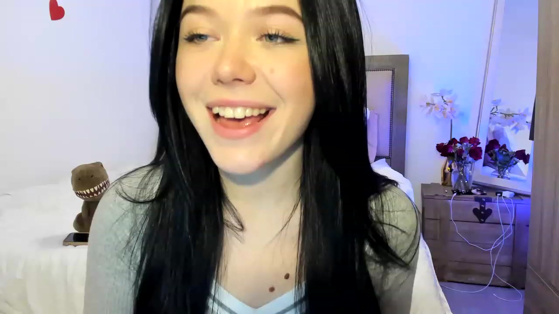Gallery image thumbnail from Nancy_Morris's myfreecams stream on, 02/07/2023, 04:35 image 5 of 20